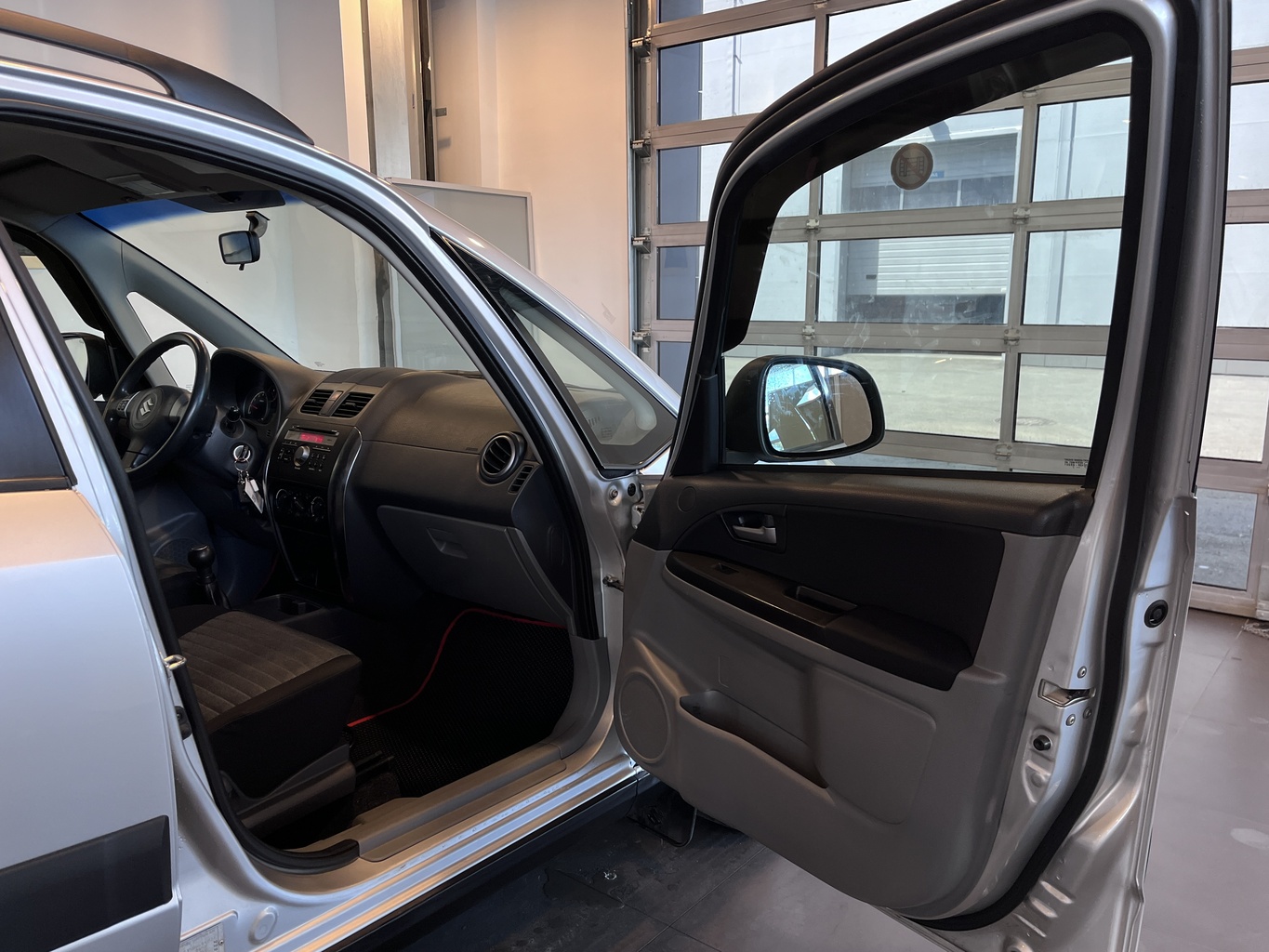SUZUKI SX4
