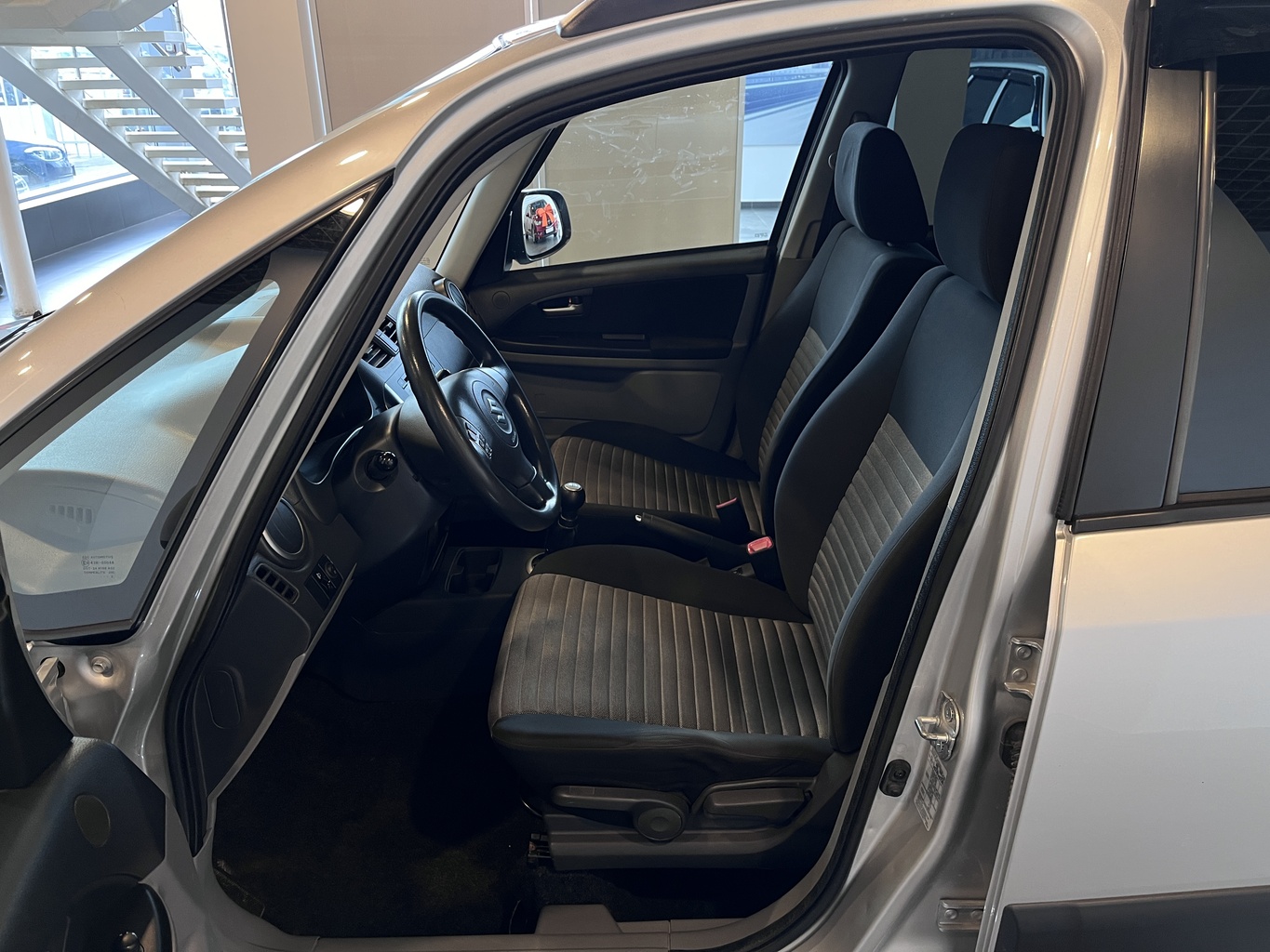 SUZUKI SX4