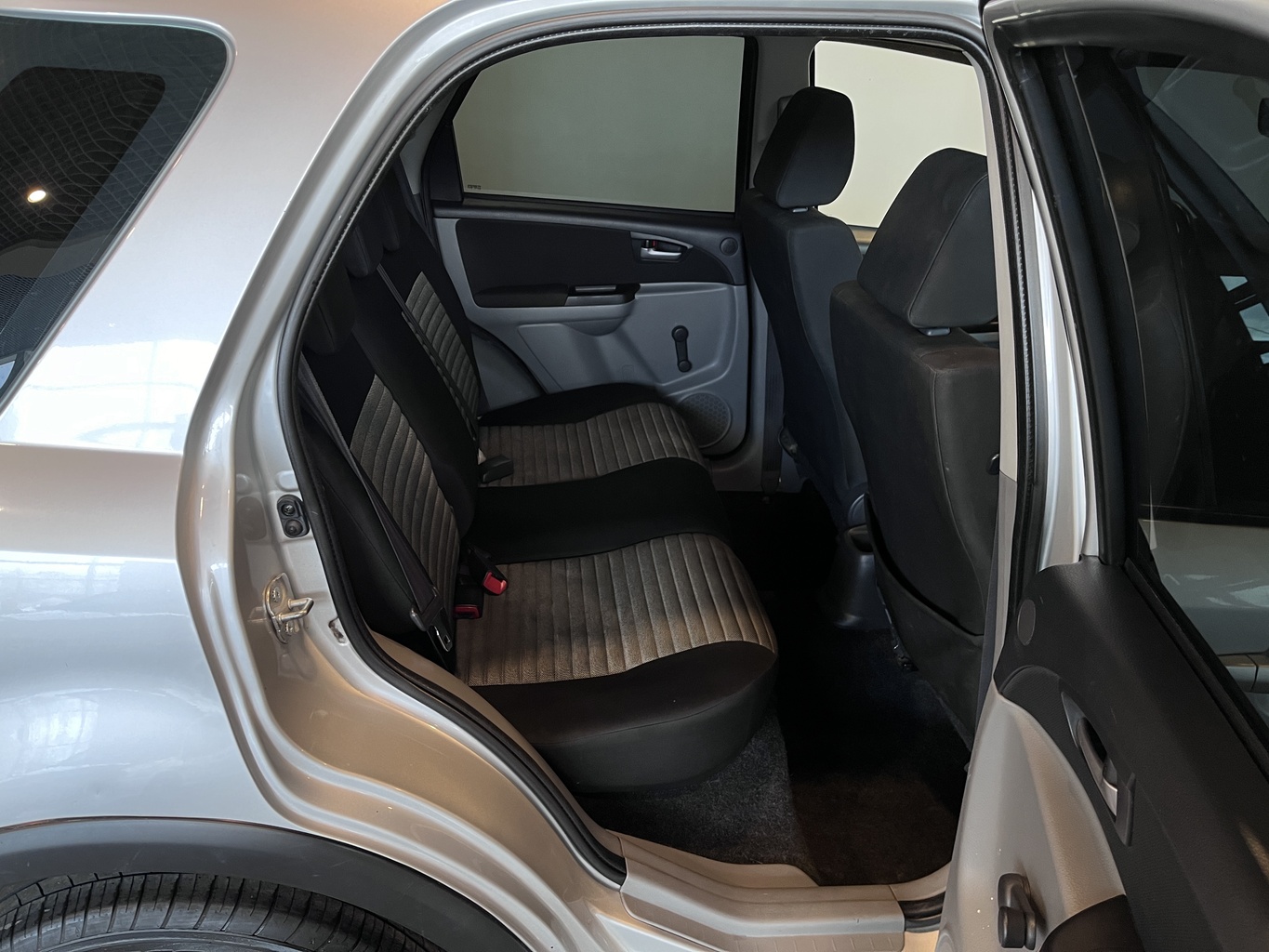 SUZUKI SX4