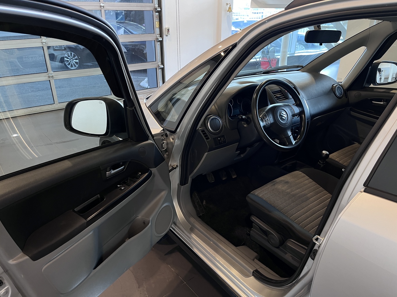 SUZUKI SX4