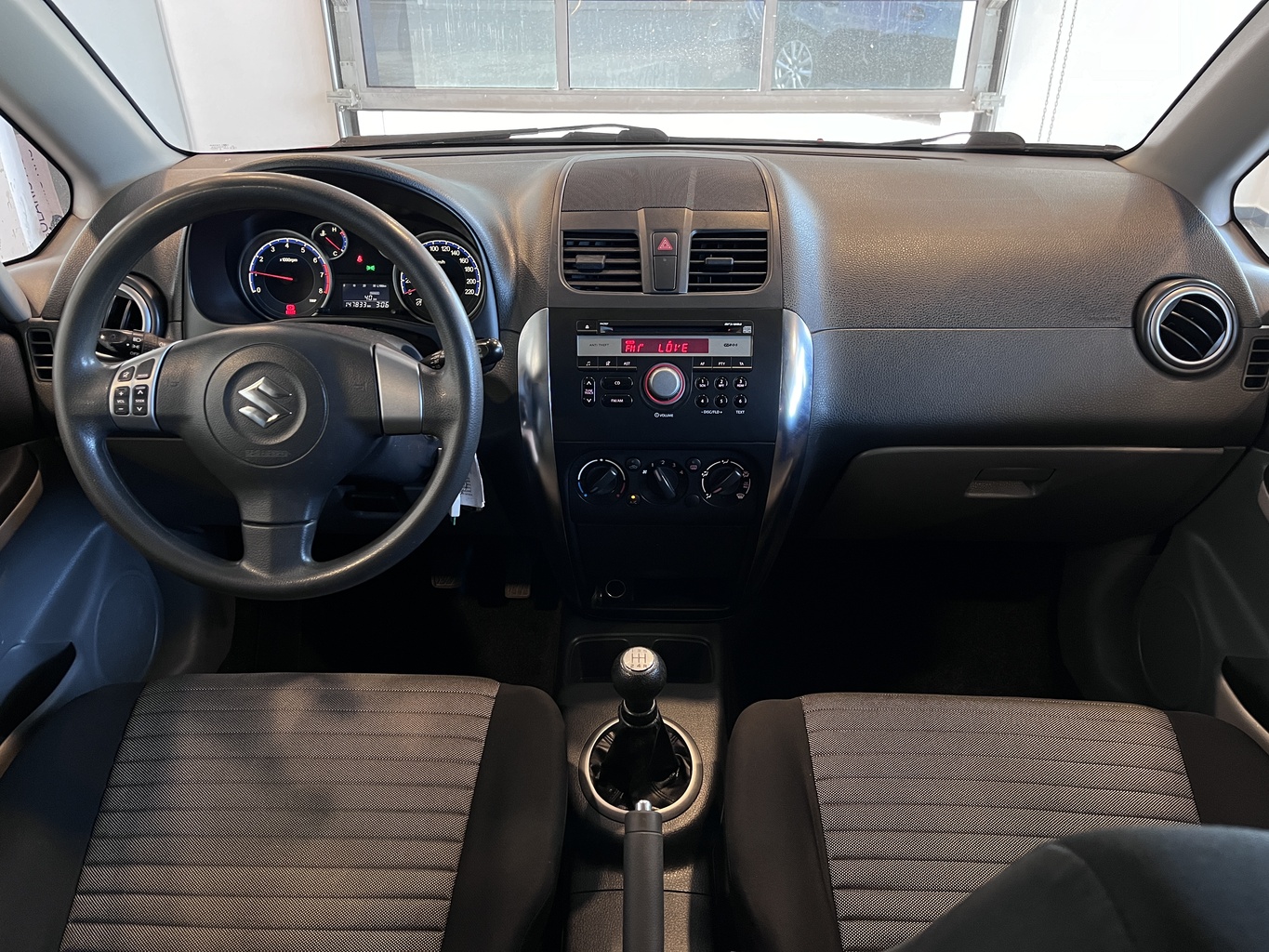 SUZUKI SX4