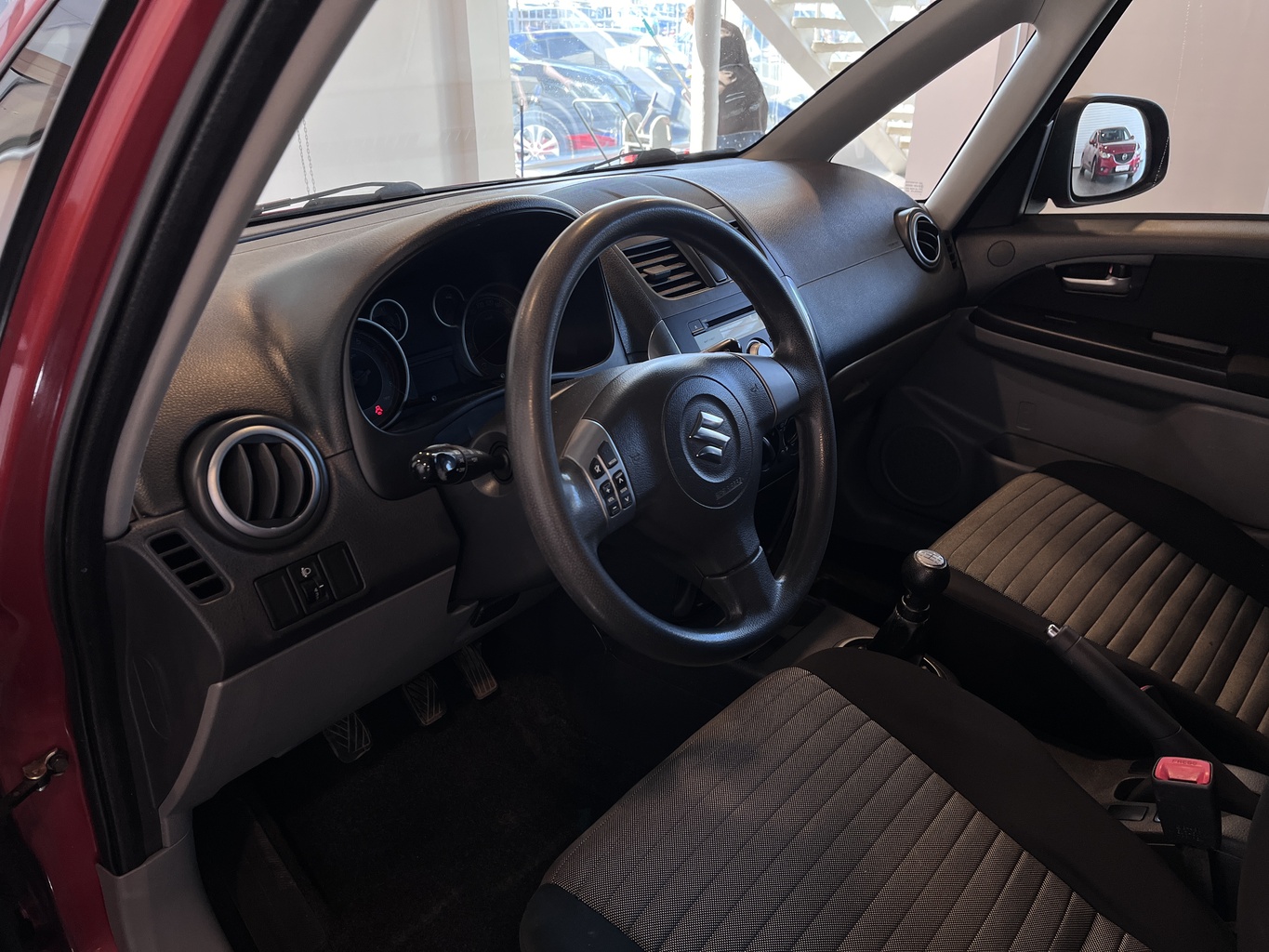 SUZUKI SX4