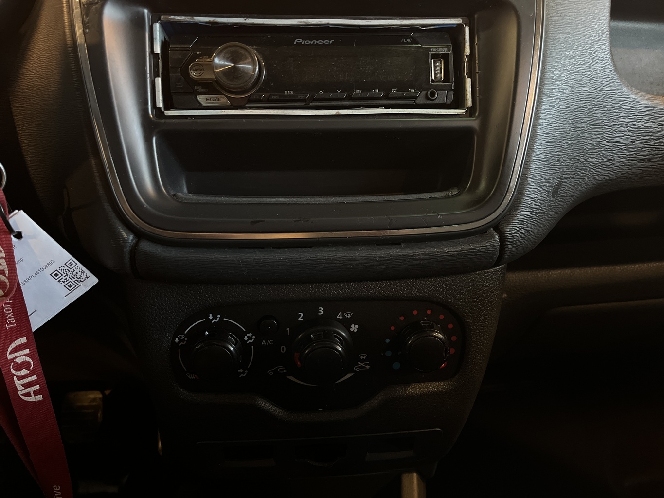 RENAULT DOKKER
