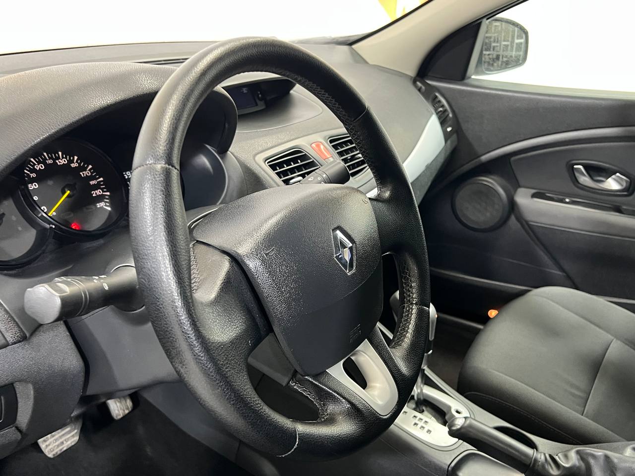 RENAULT FLUENCE