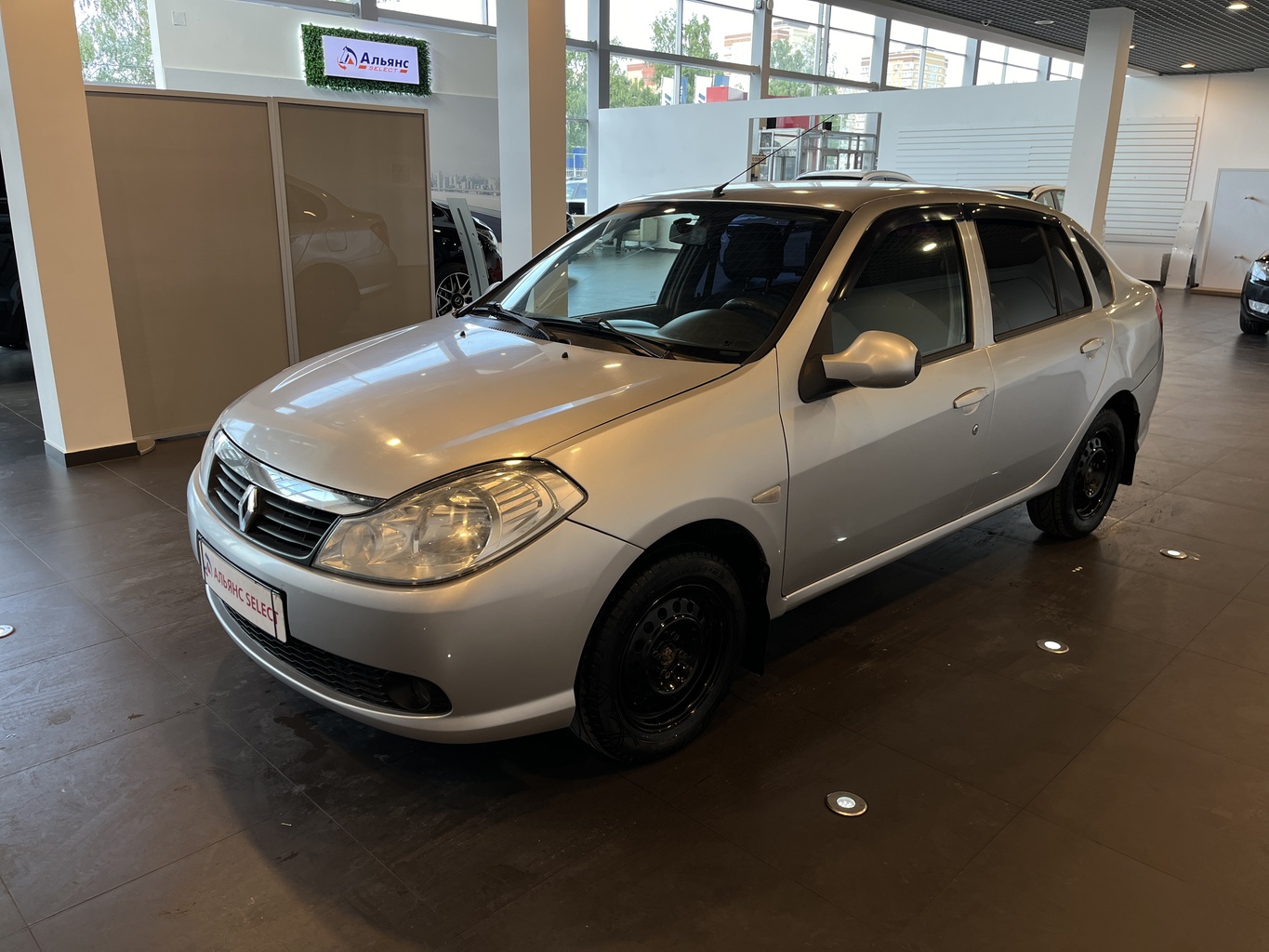RENAULT SYMBOL