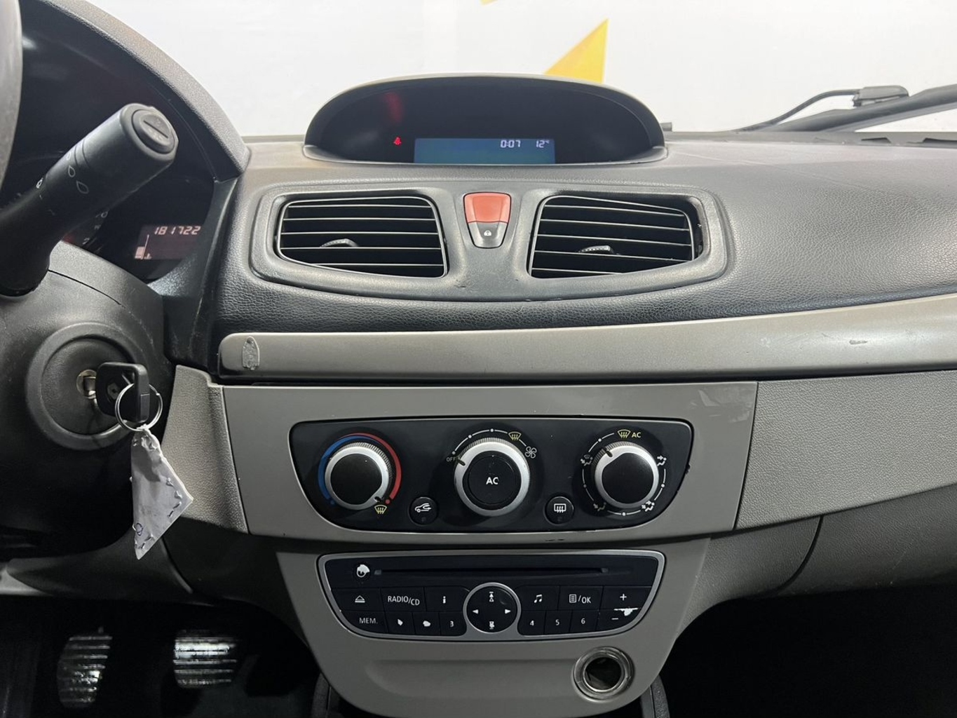 RENAULT FLUENCE