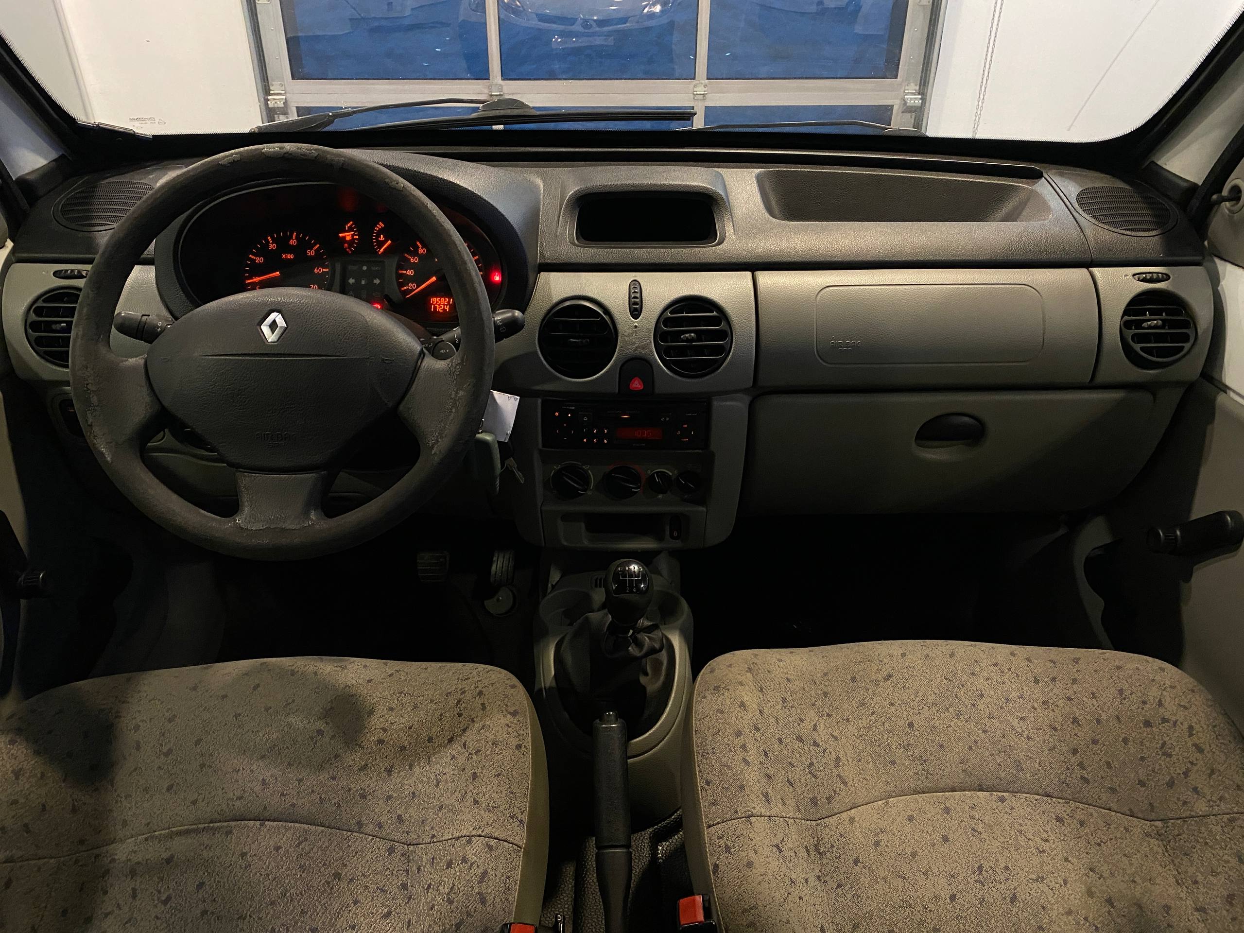 RENAULT KANGOO