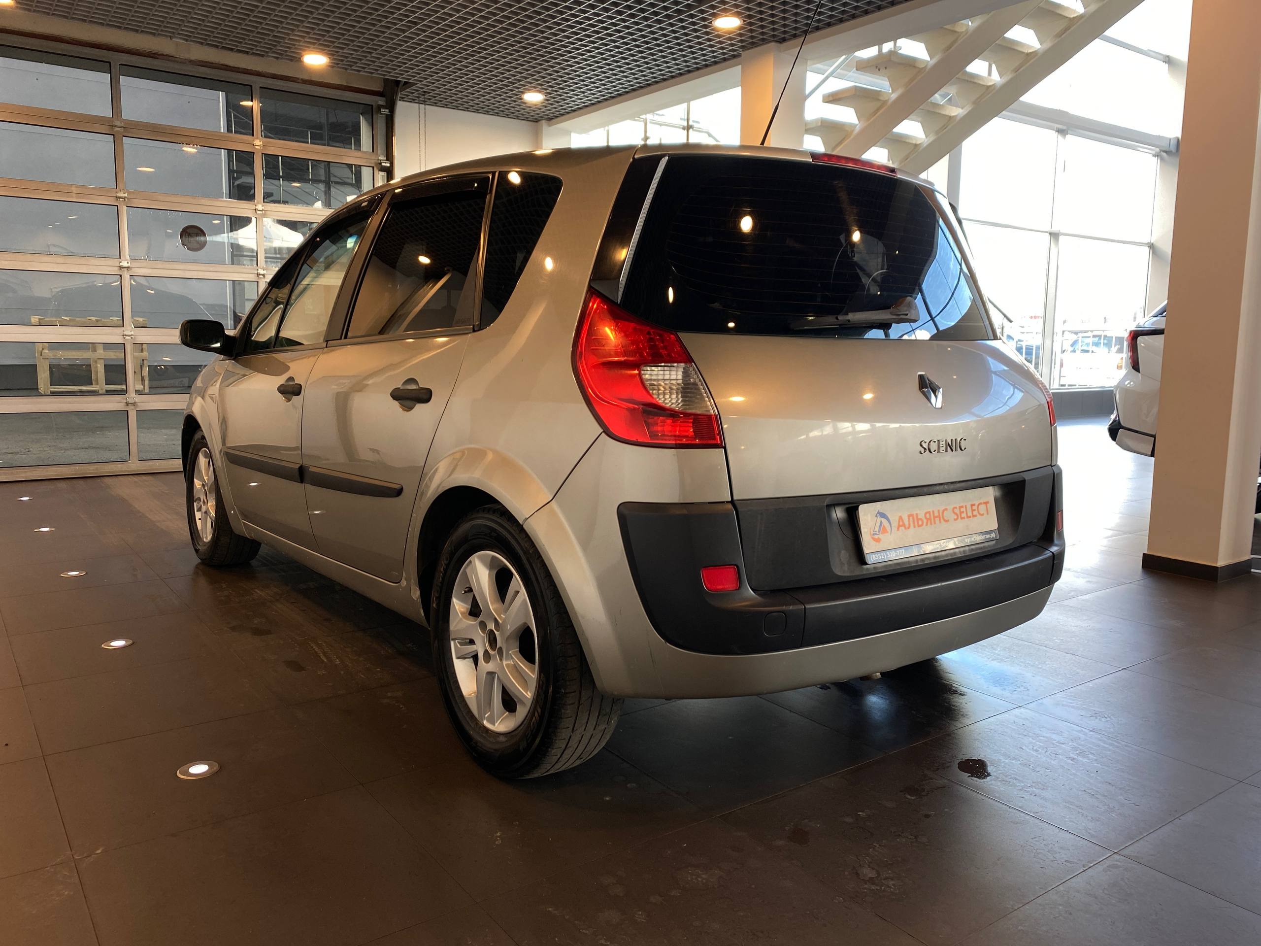 RENAULT SCENIC