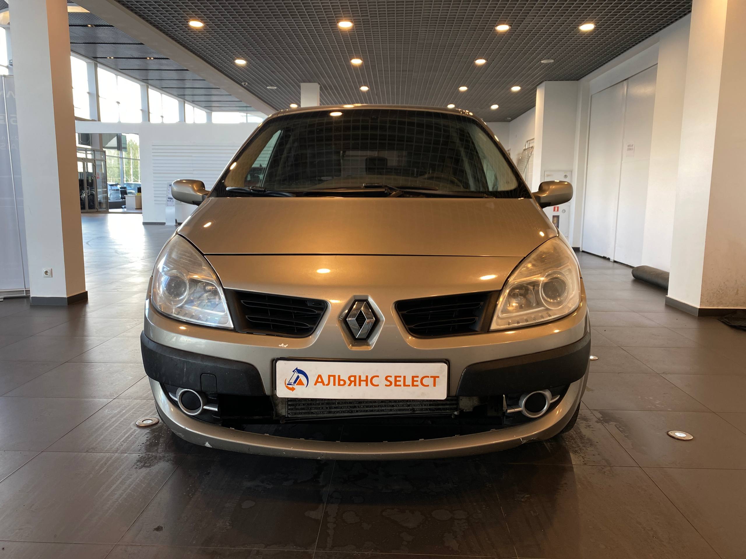 RENAULT SCENIC