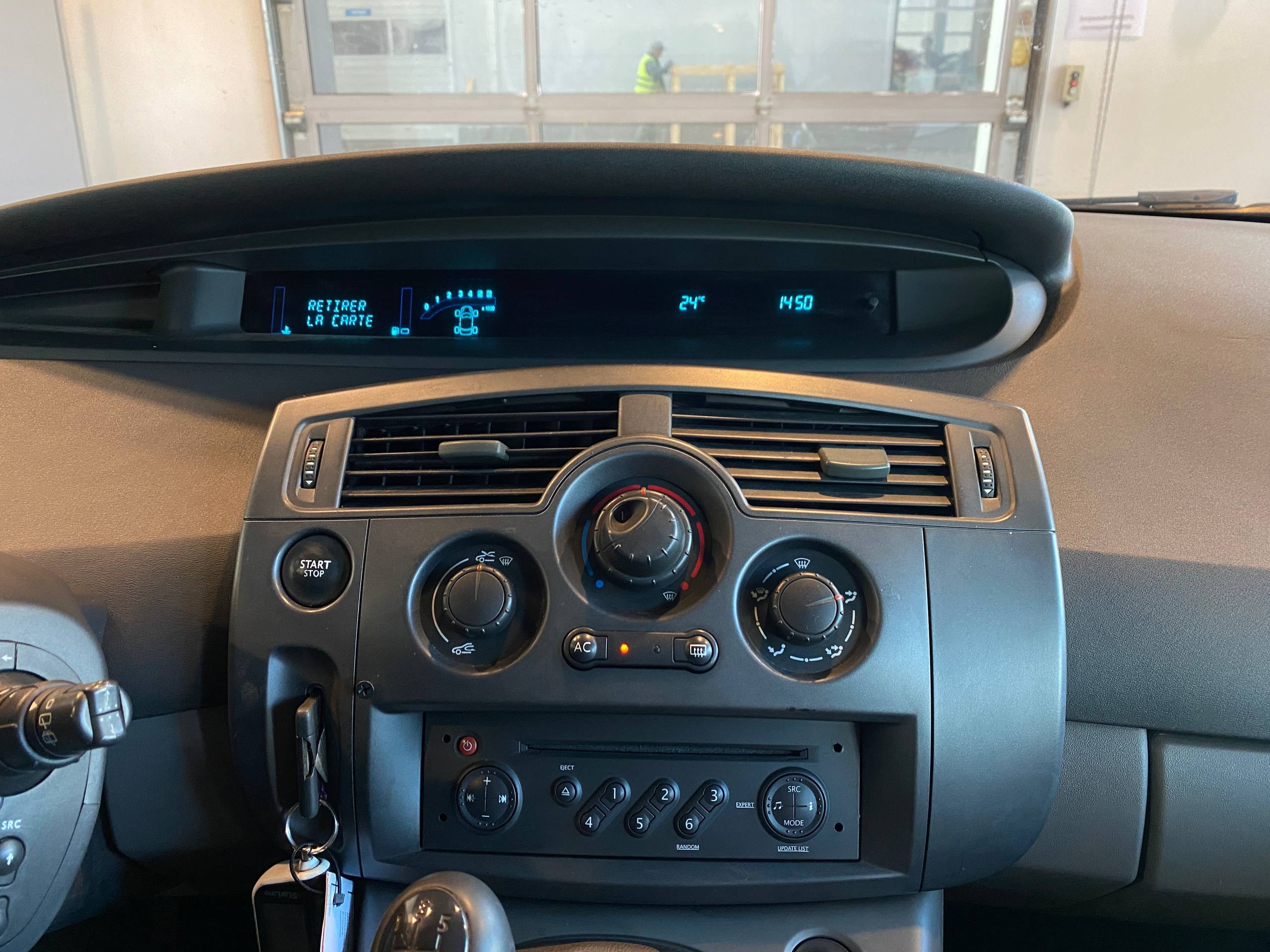 RENAULT SCENIC