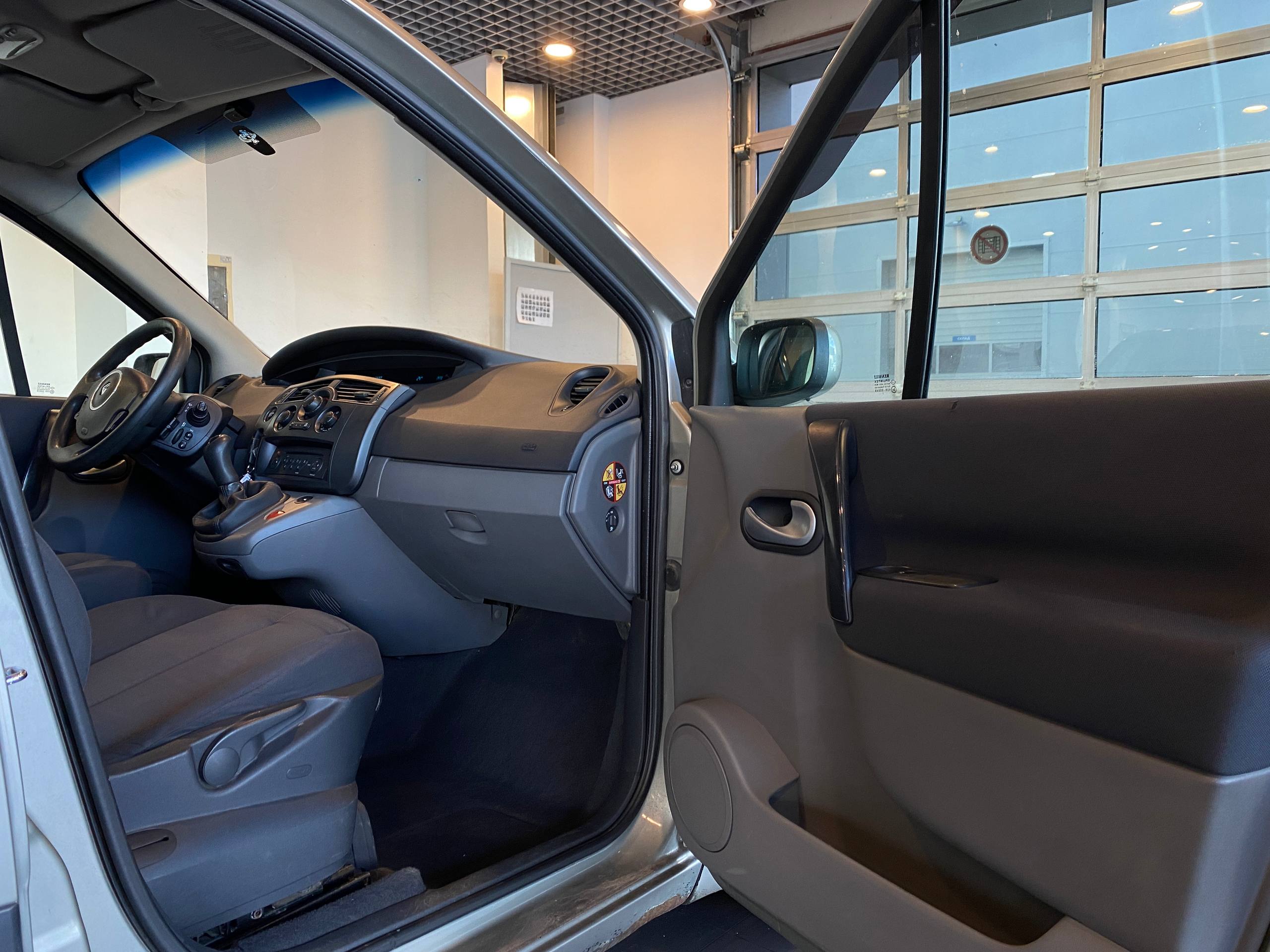 RENAULT SCENIC