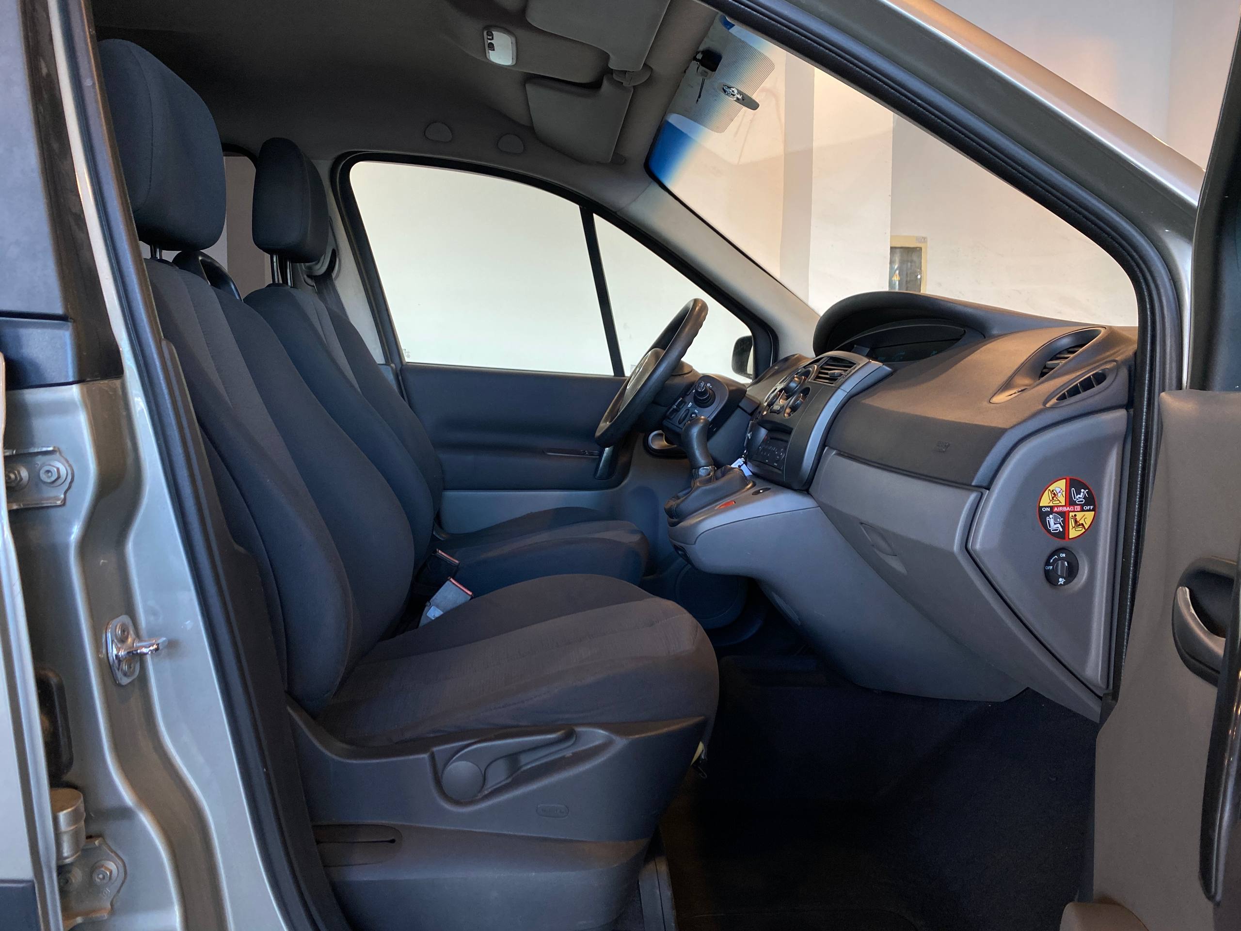 RENAULT SCENIC