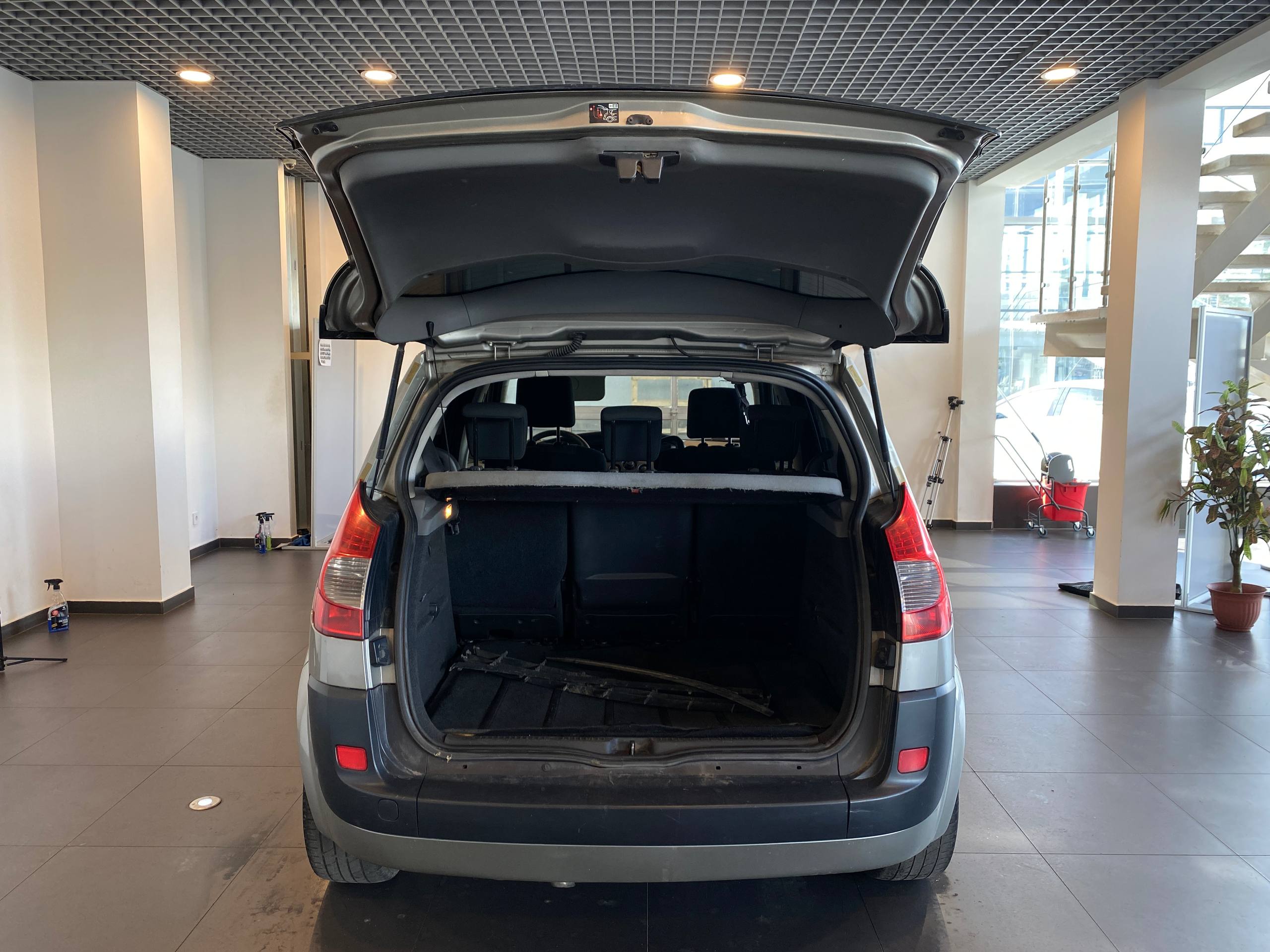 RENAULT SCENIC