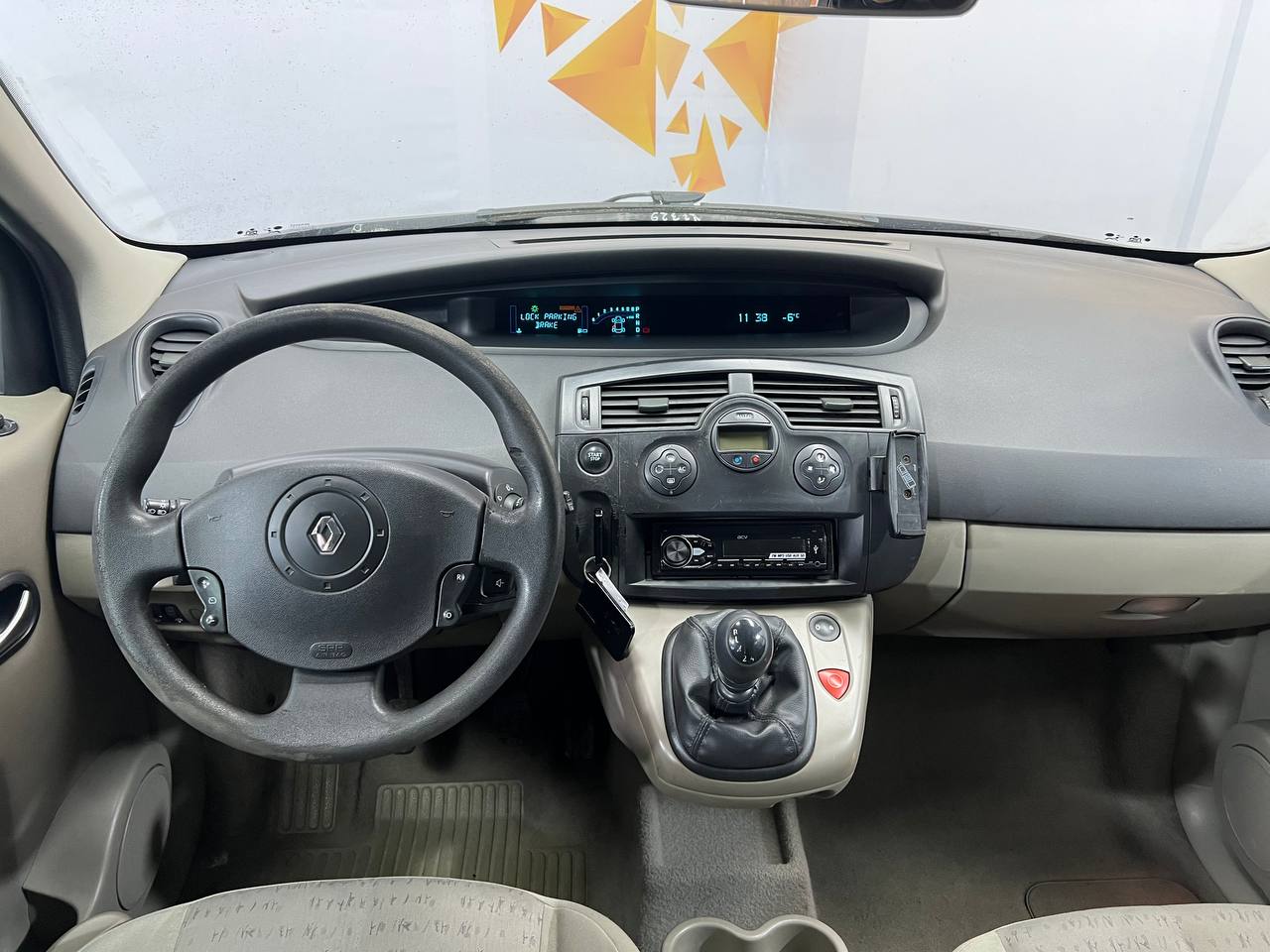 RENAULT SCENIC