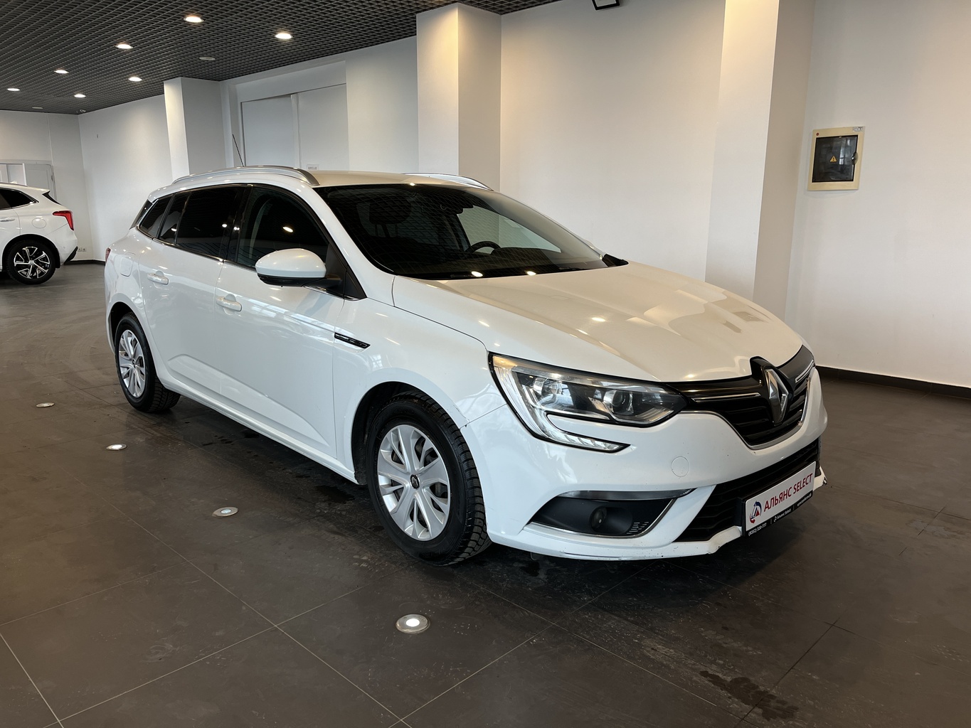 RENAULT MEGANE