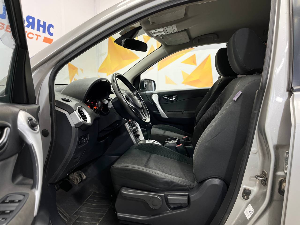 RENAULT KOLEOS