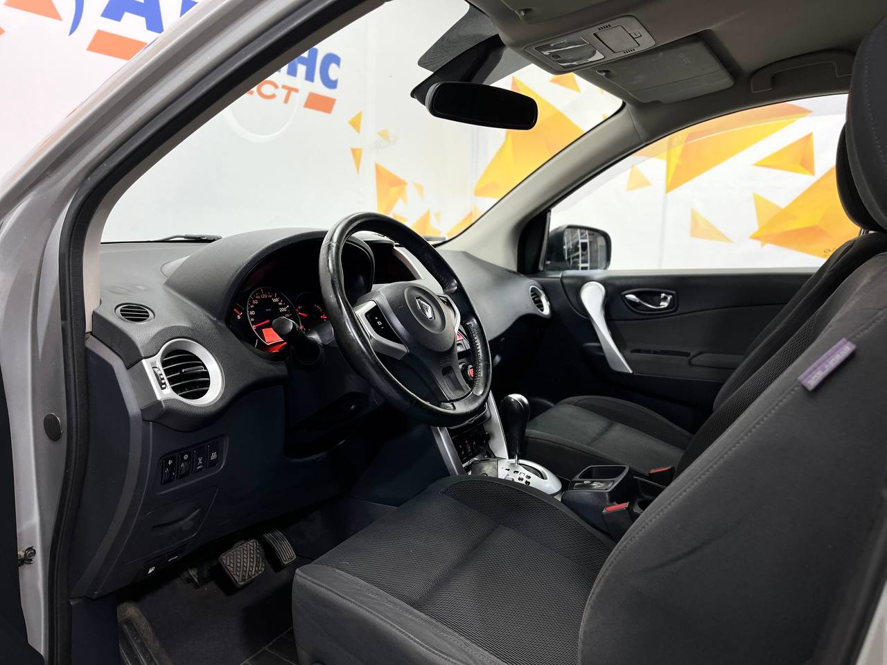 RENAULT KOLEOS