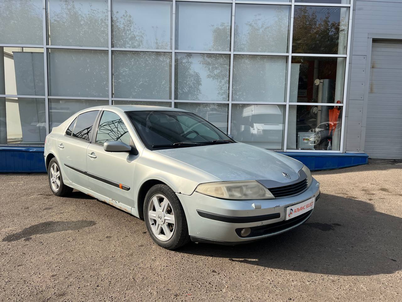 RENAULT LAGUNA