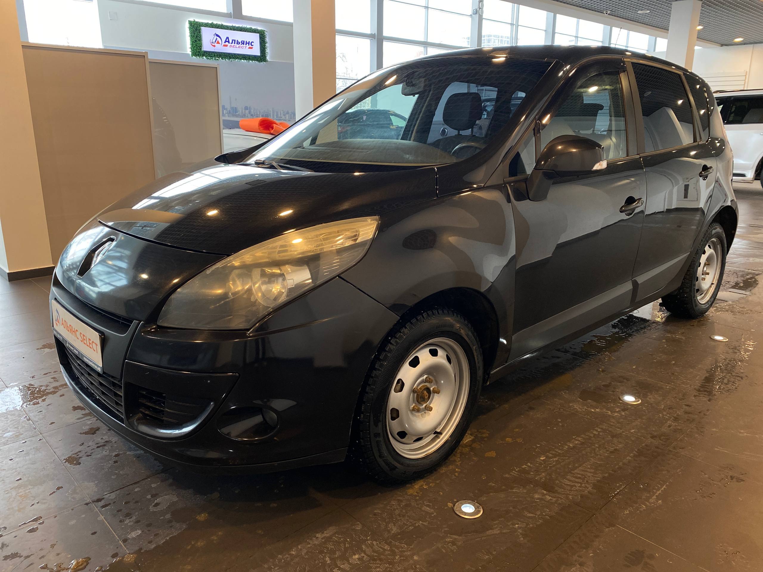 RENAULT SCENIC