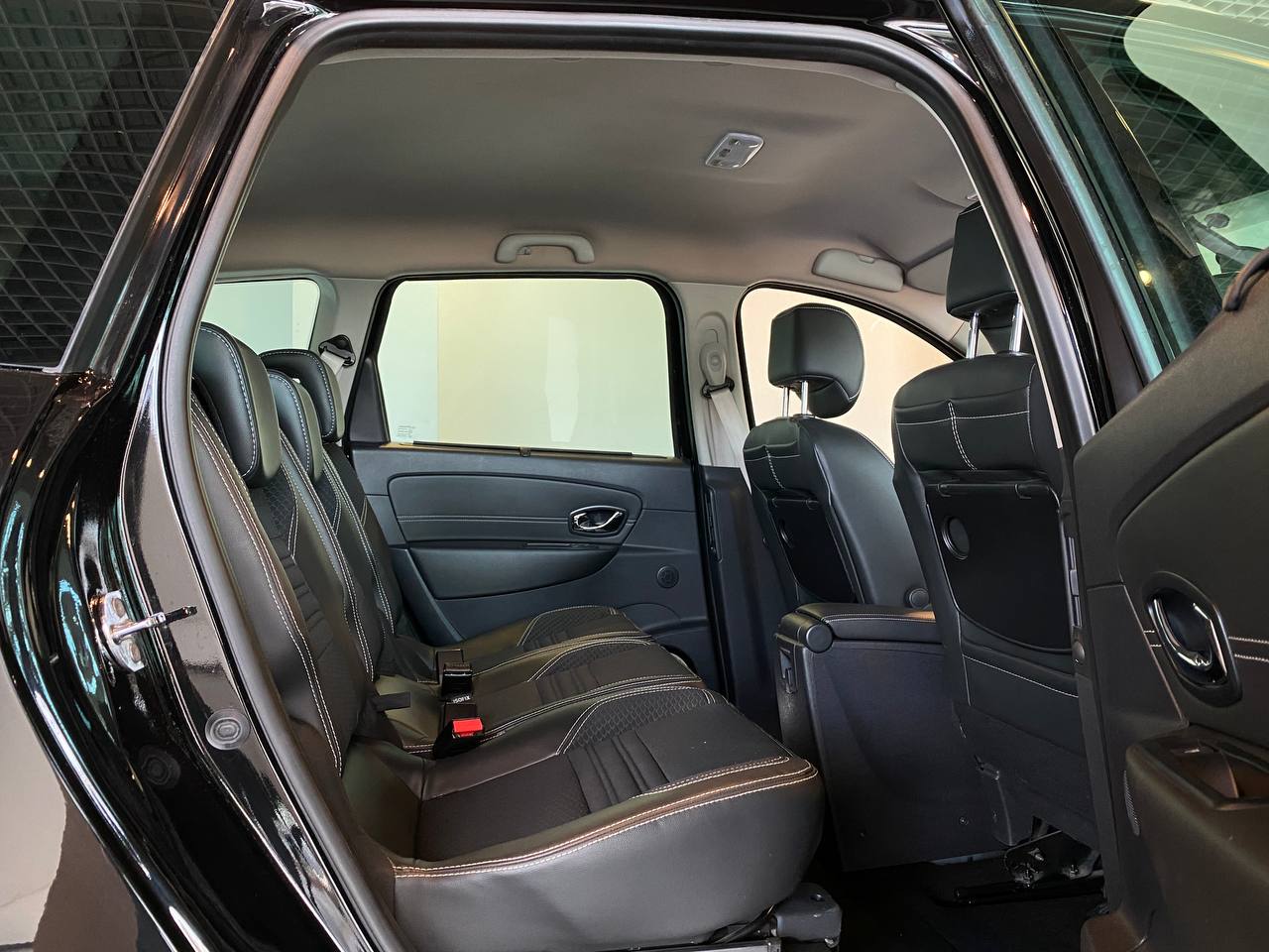 RENAULT SCENIC