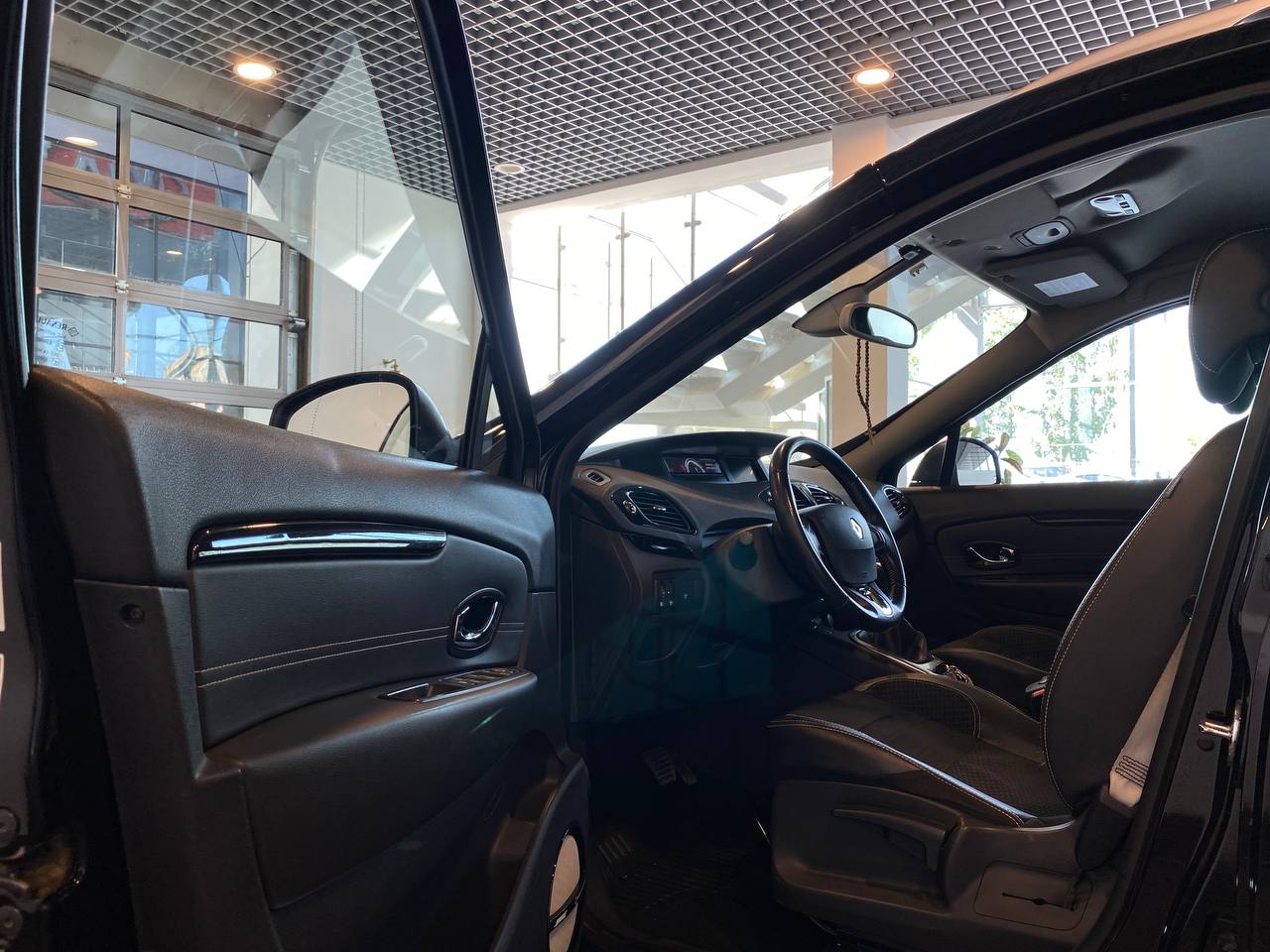 RENAULT SCENIC