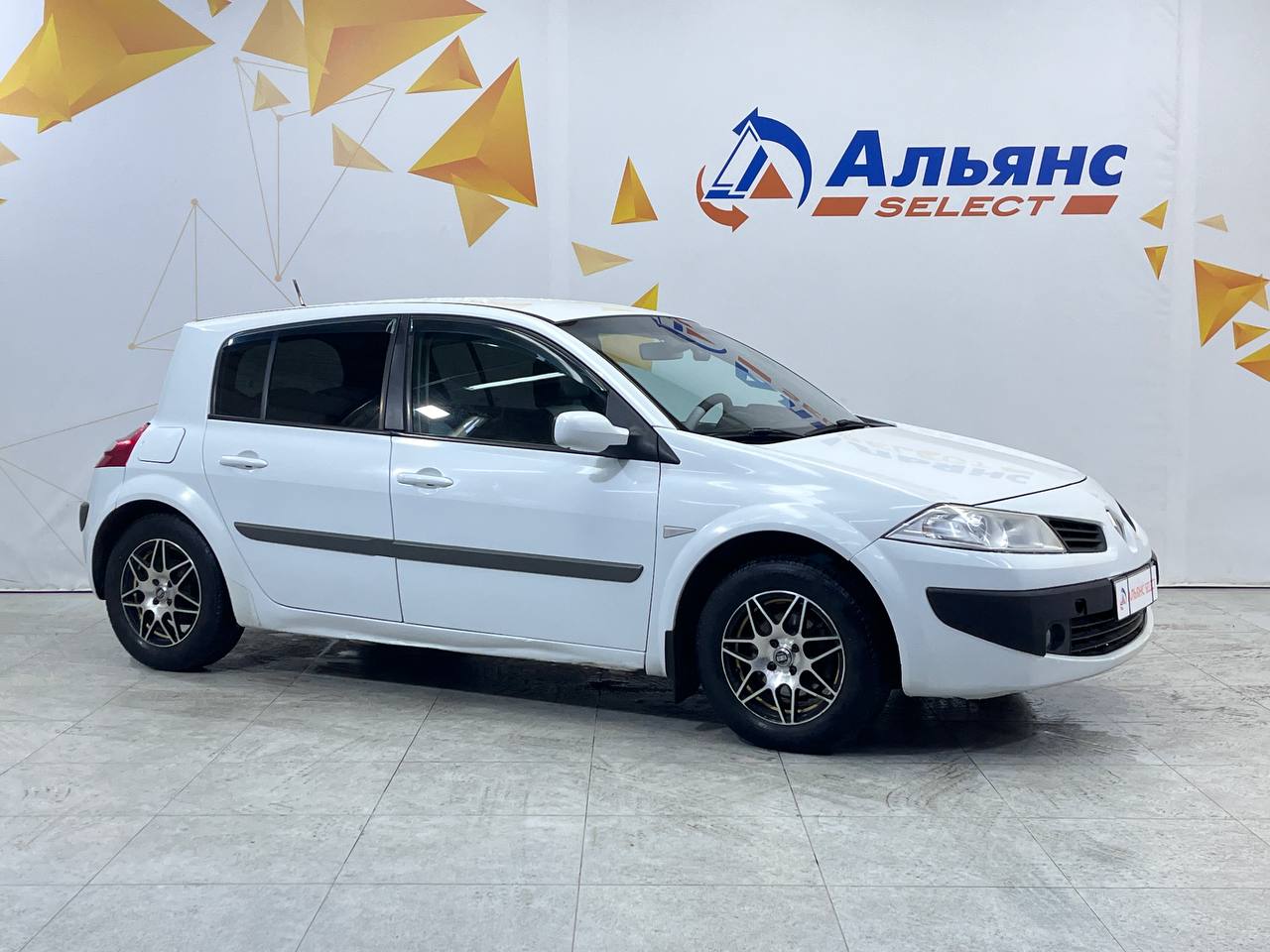 RENAULT MEGANE