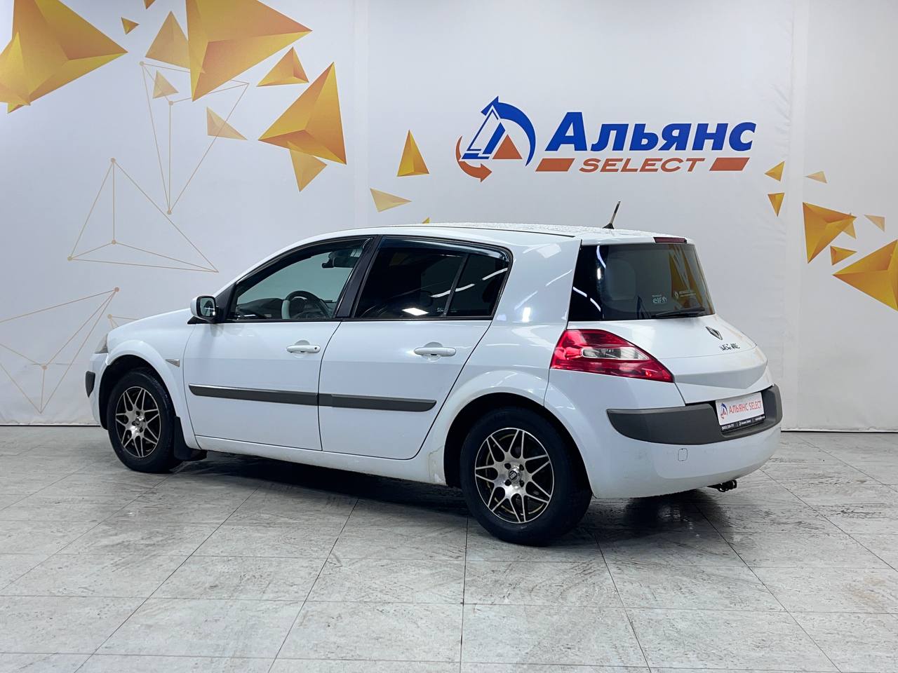 RENAULT MEGANE