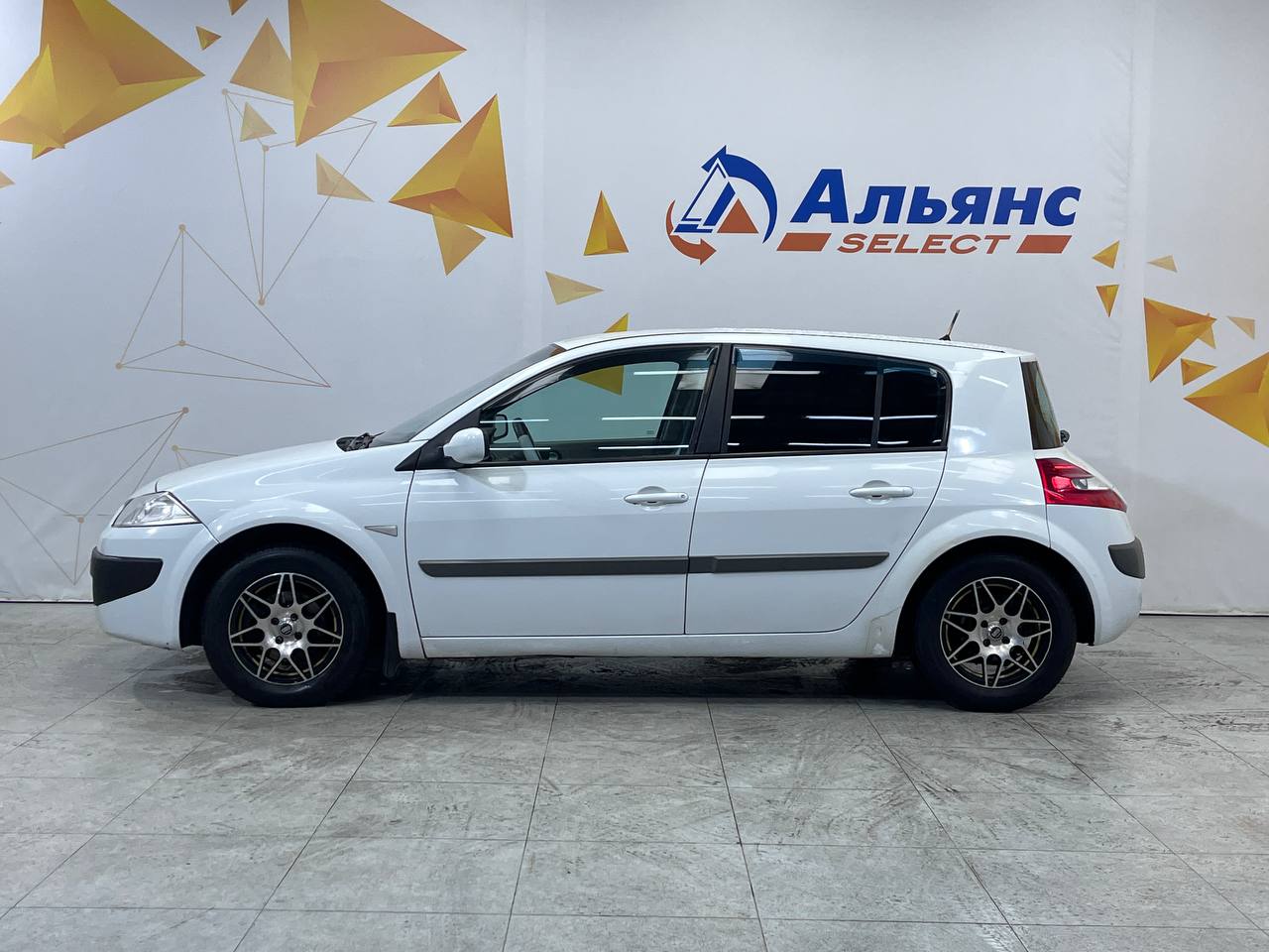 RENAULT MEGANE