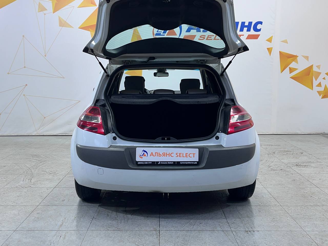 RENAULT MEGANE