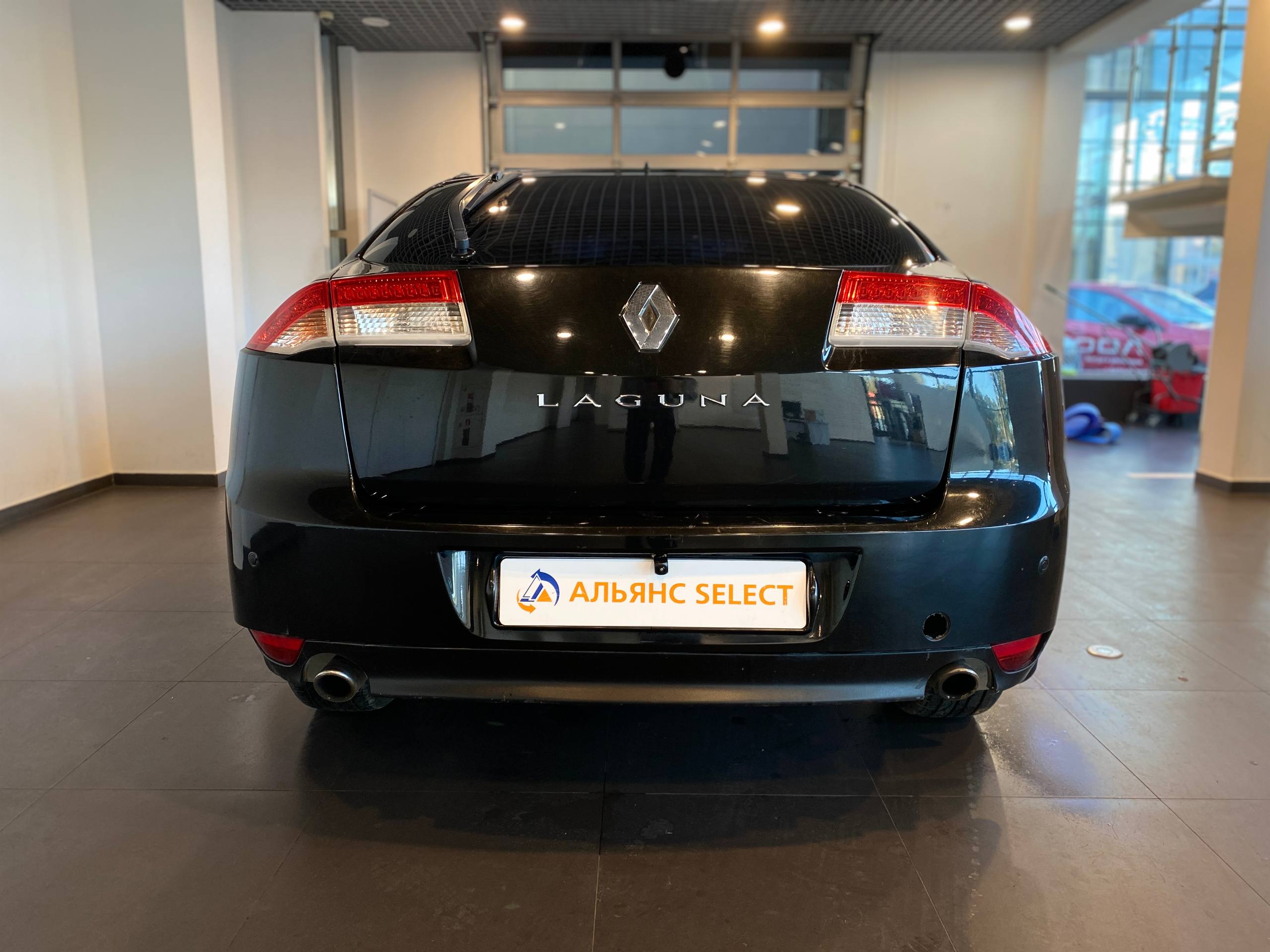 RENAULT LAGUNA