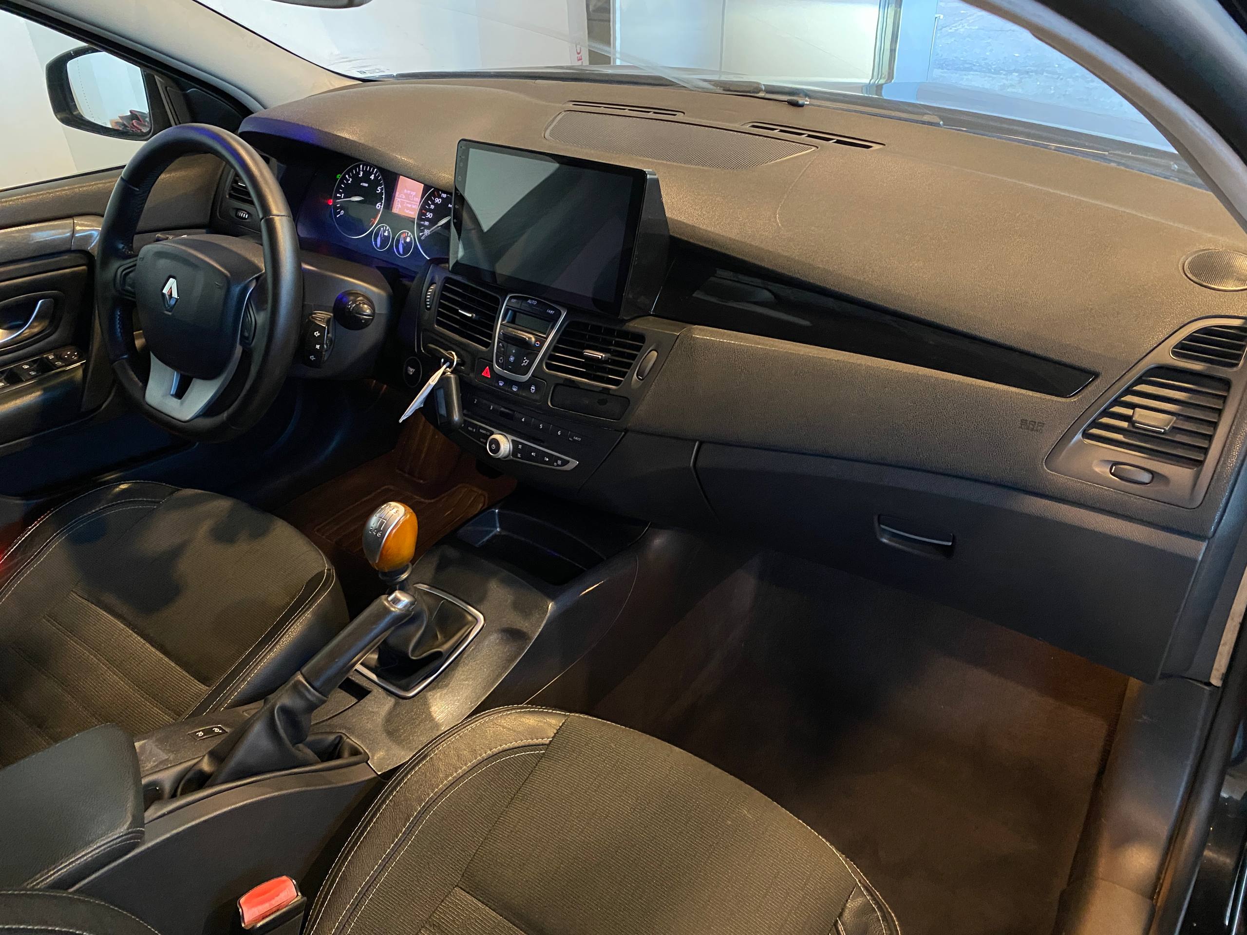 RENAULT LAGUNA