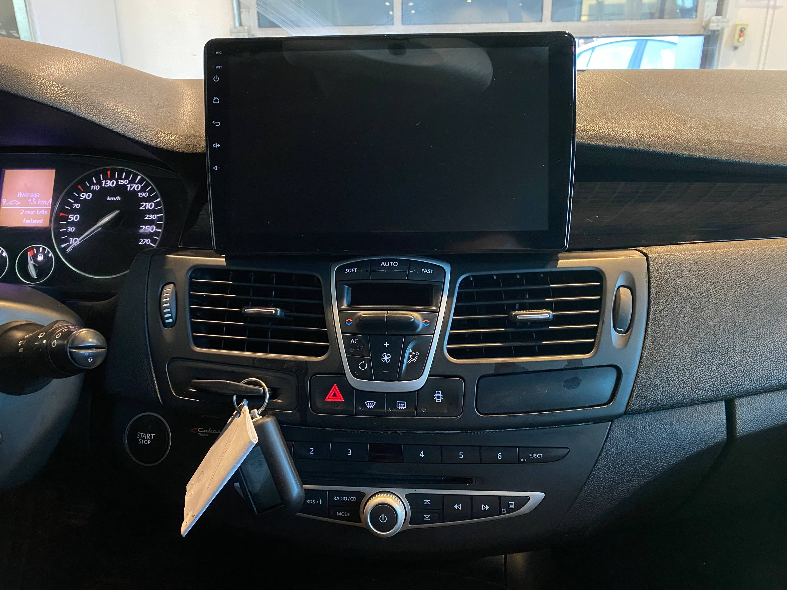 RENAULT LAGUNA