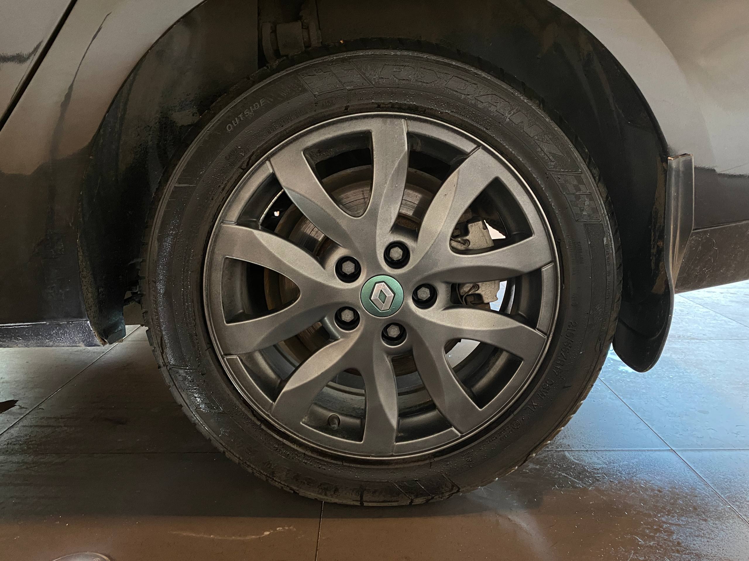 RENAULT LAGUNA