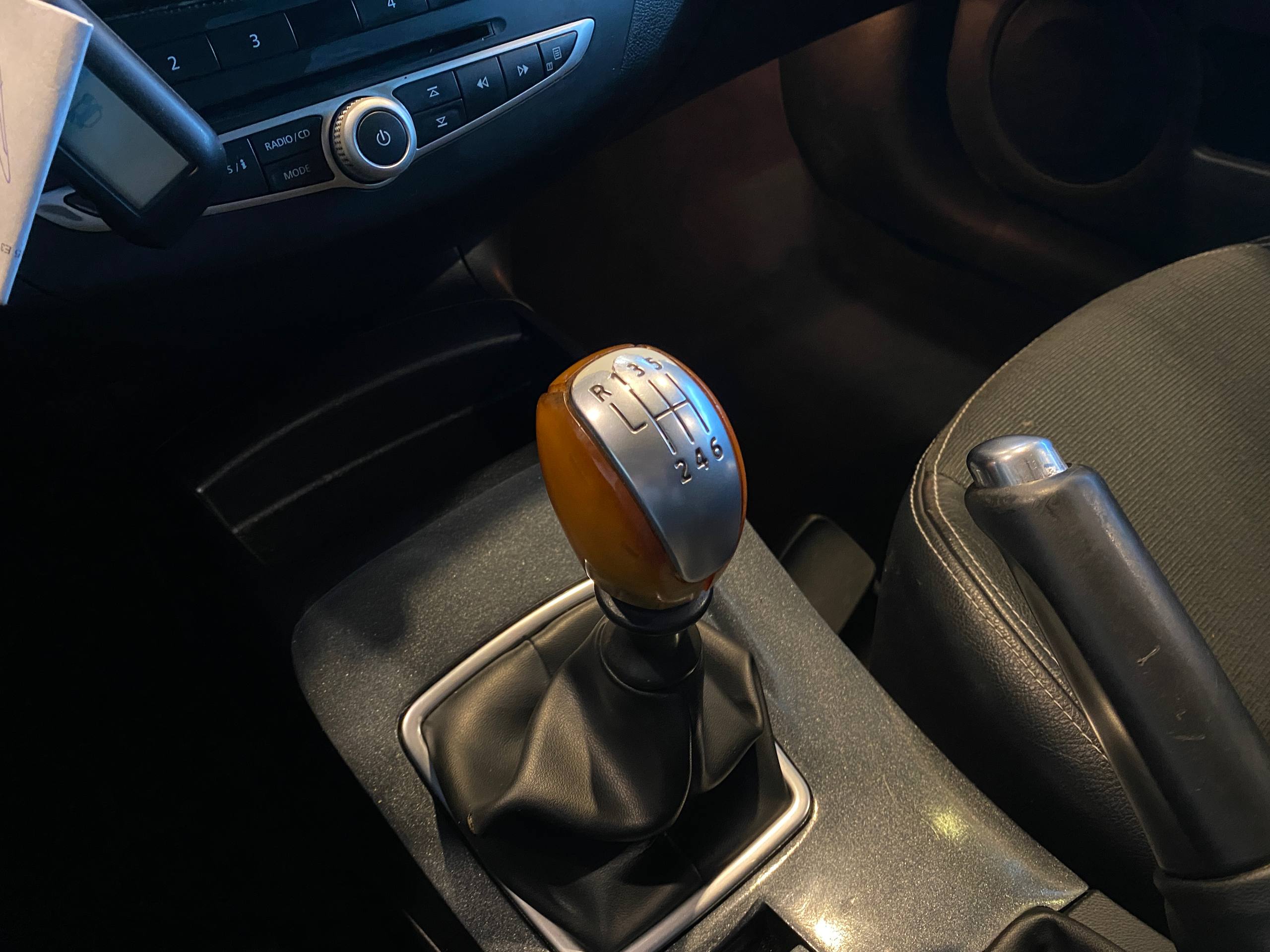 RENAULT LAGUNA