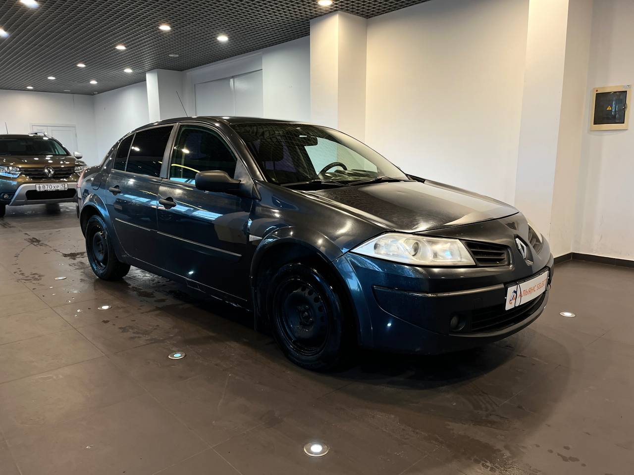 RENAULT MEGANE