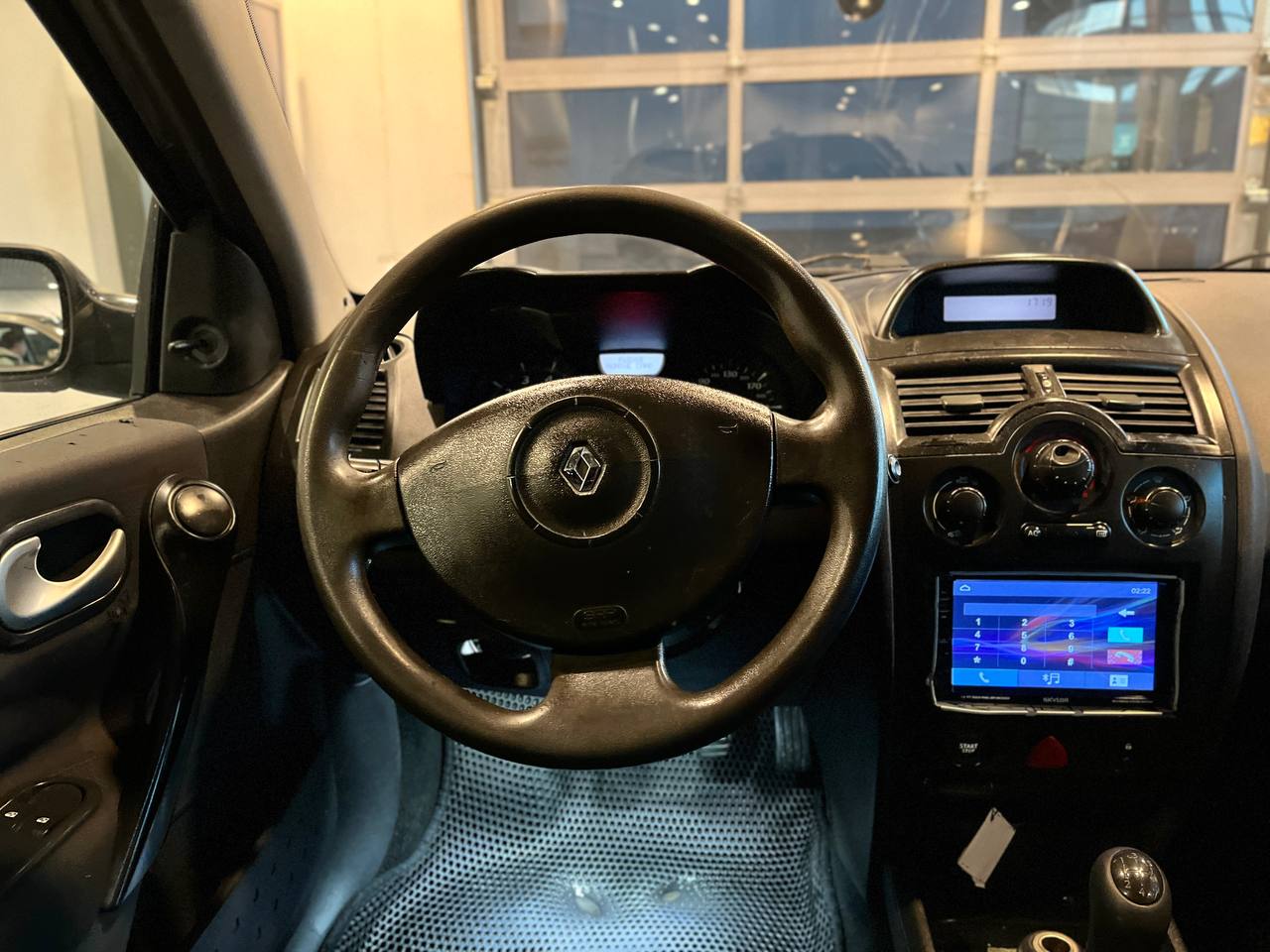 RENAULT MEGANE