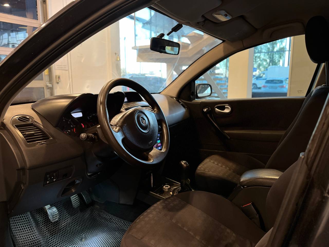 RENAULT MEGANE