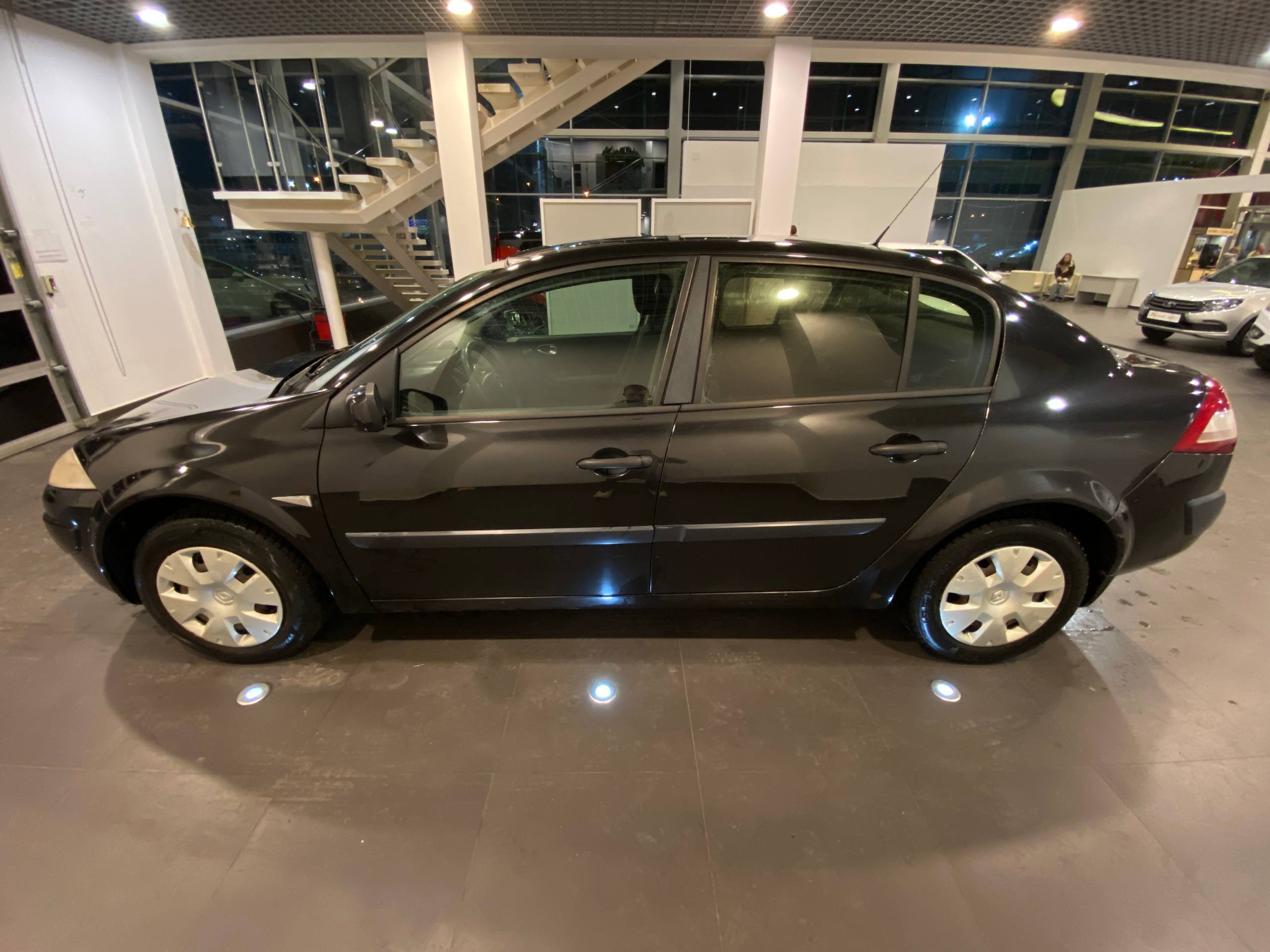 RENAULT MEGANE