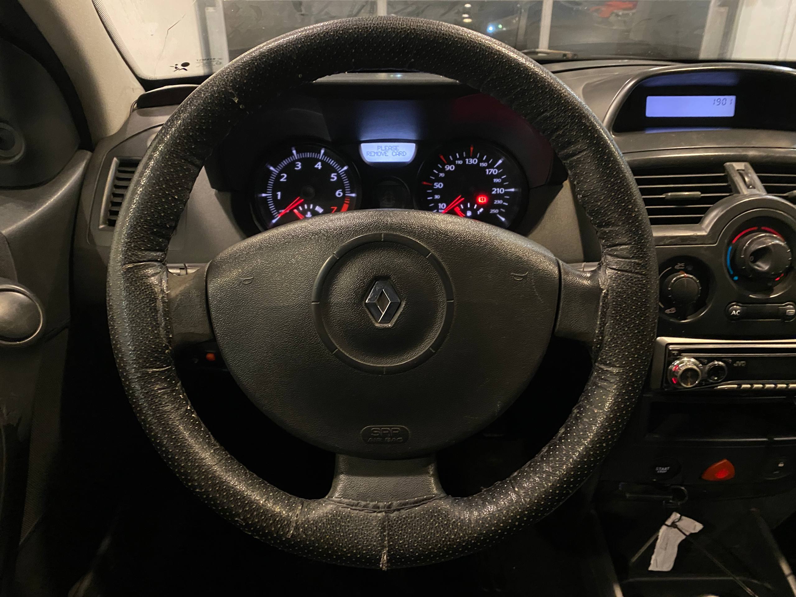 RENAULT MEGANE