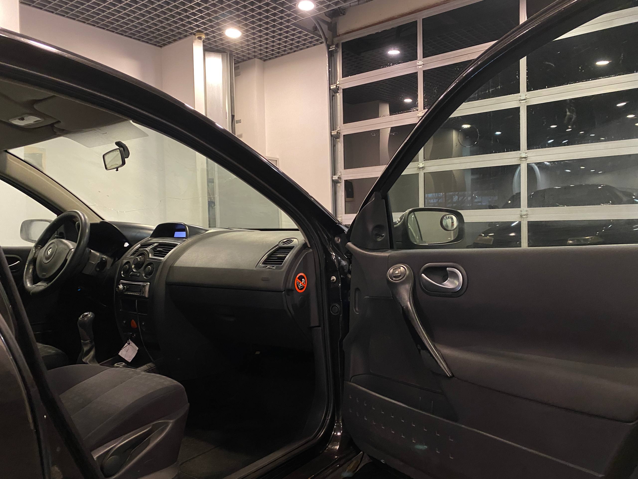 RENAULT MEGANE