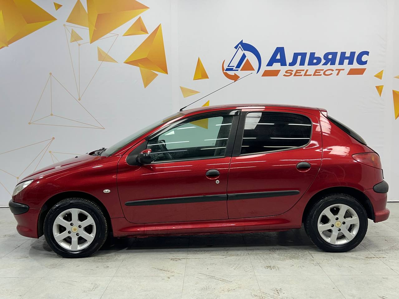 PEUGEOT 206