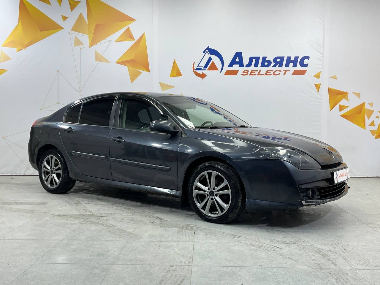 RENAULT LAGUNA