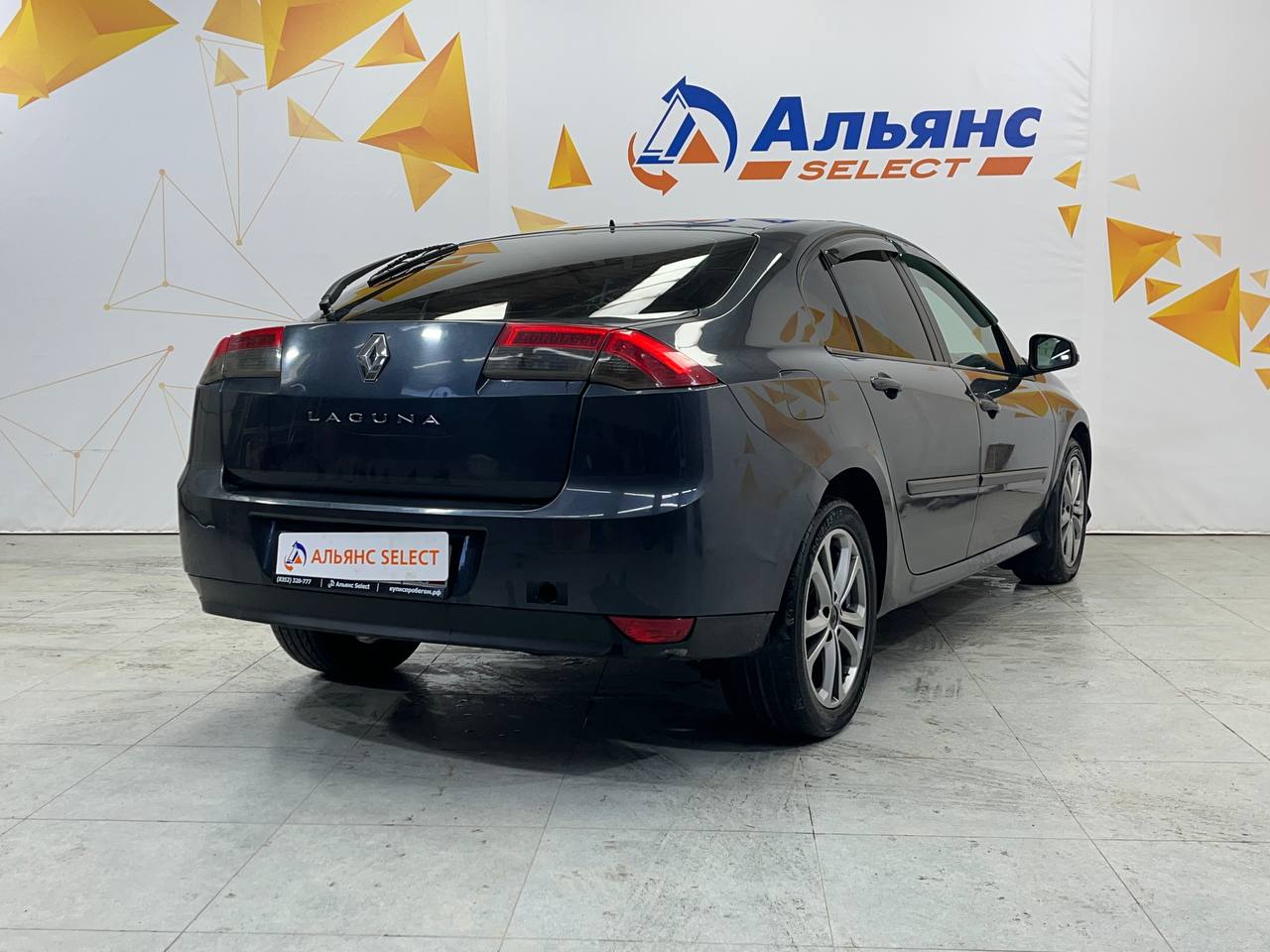 RENAULT LAGUNA