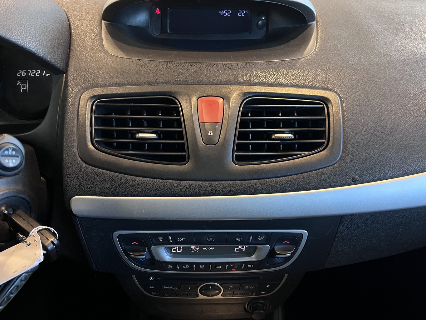 RENAULT FLUENCE