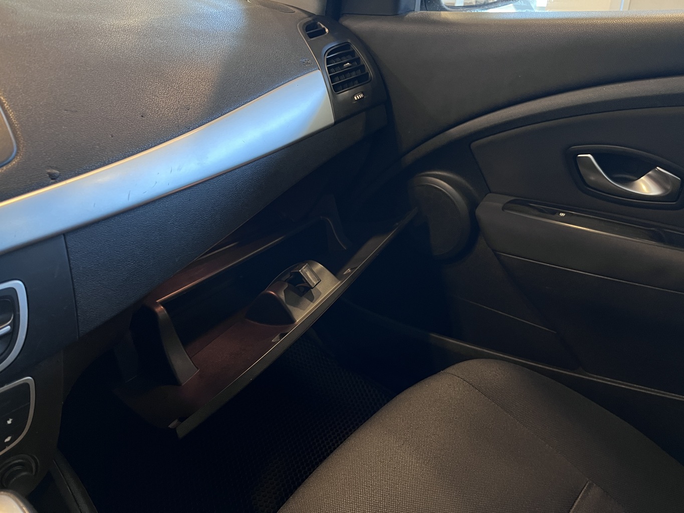 RENAULT FLUENCE