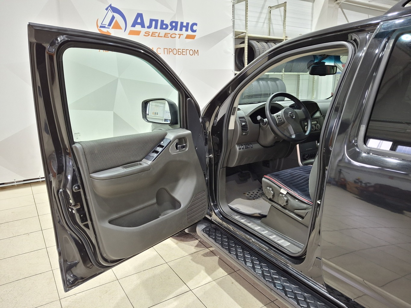NISSAN PATHFINDER