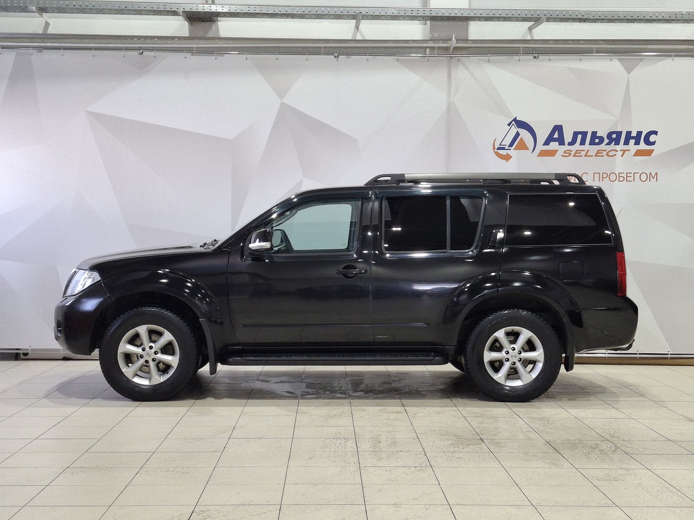 NISSAN PATHFINDER