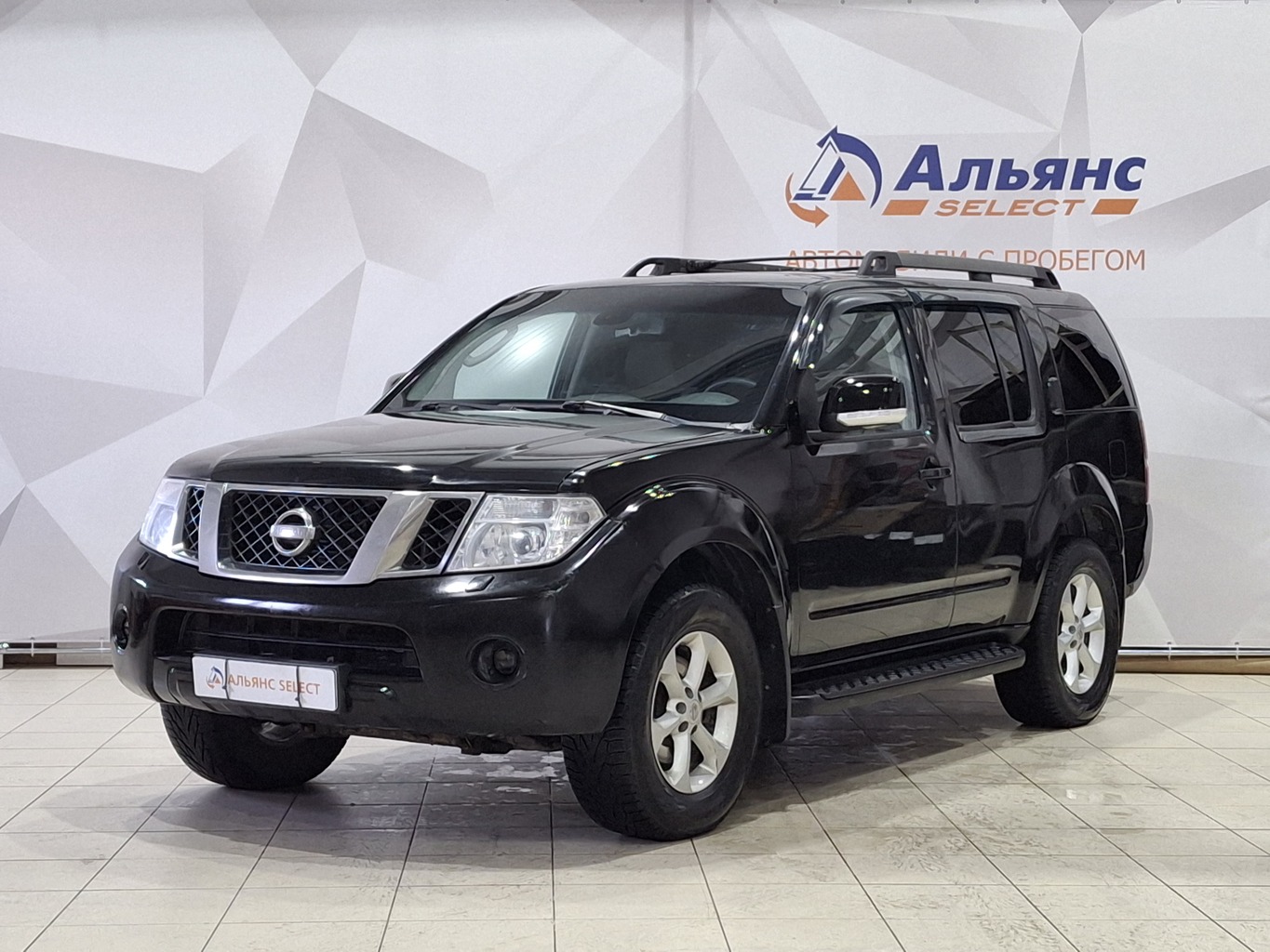 NISSAN PATHFINDER 2010 г.