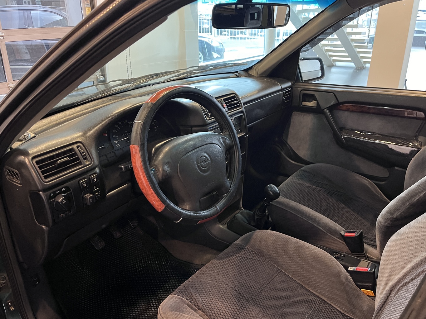 OPEL VECTRA