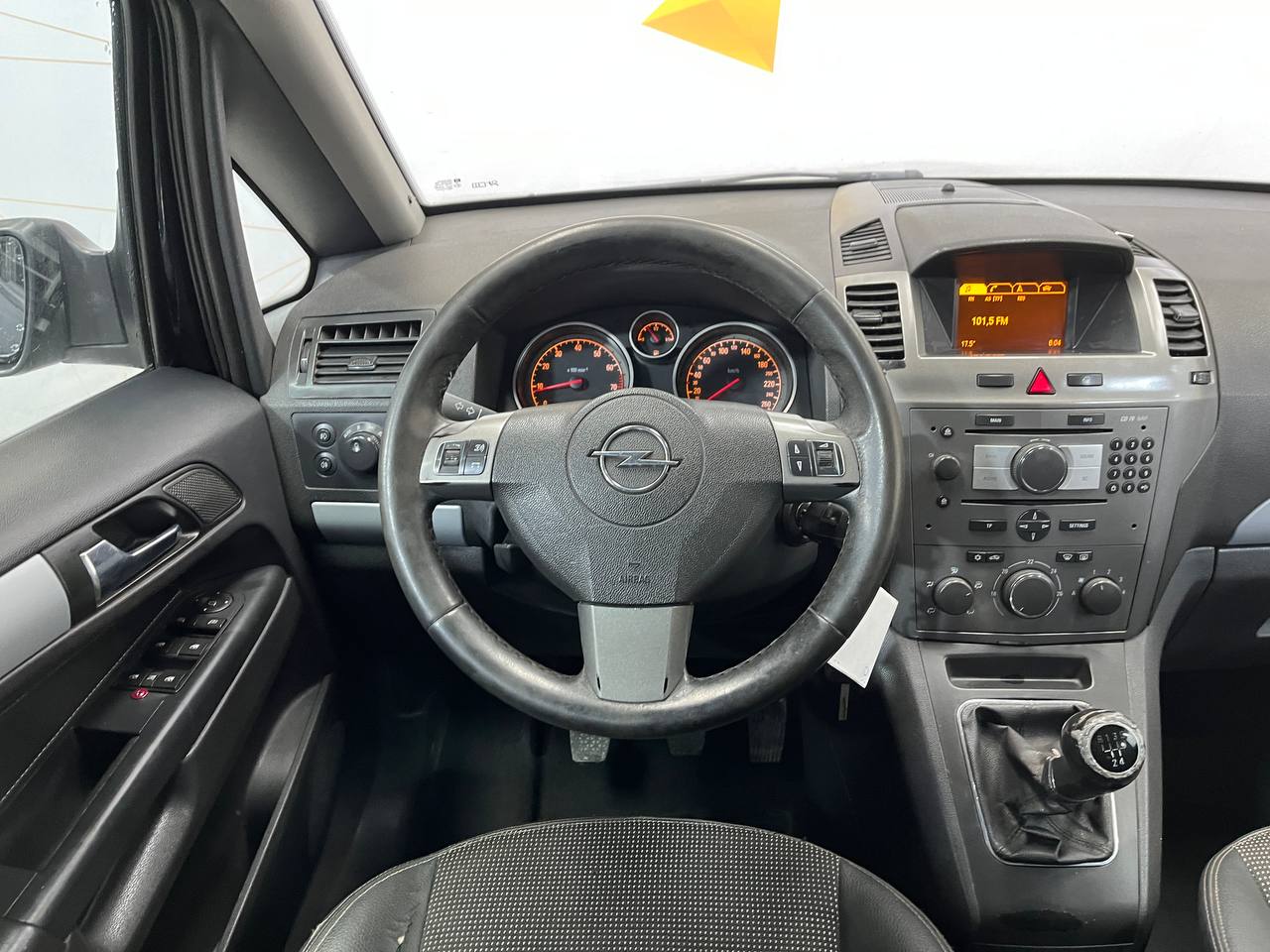 OPEL ZAFIRA